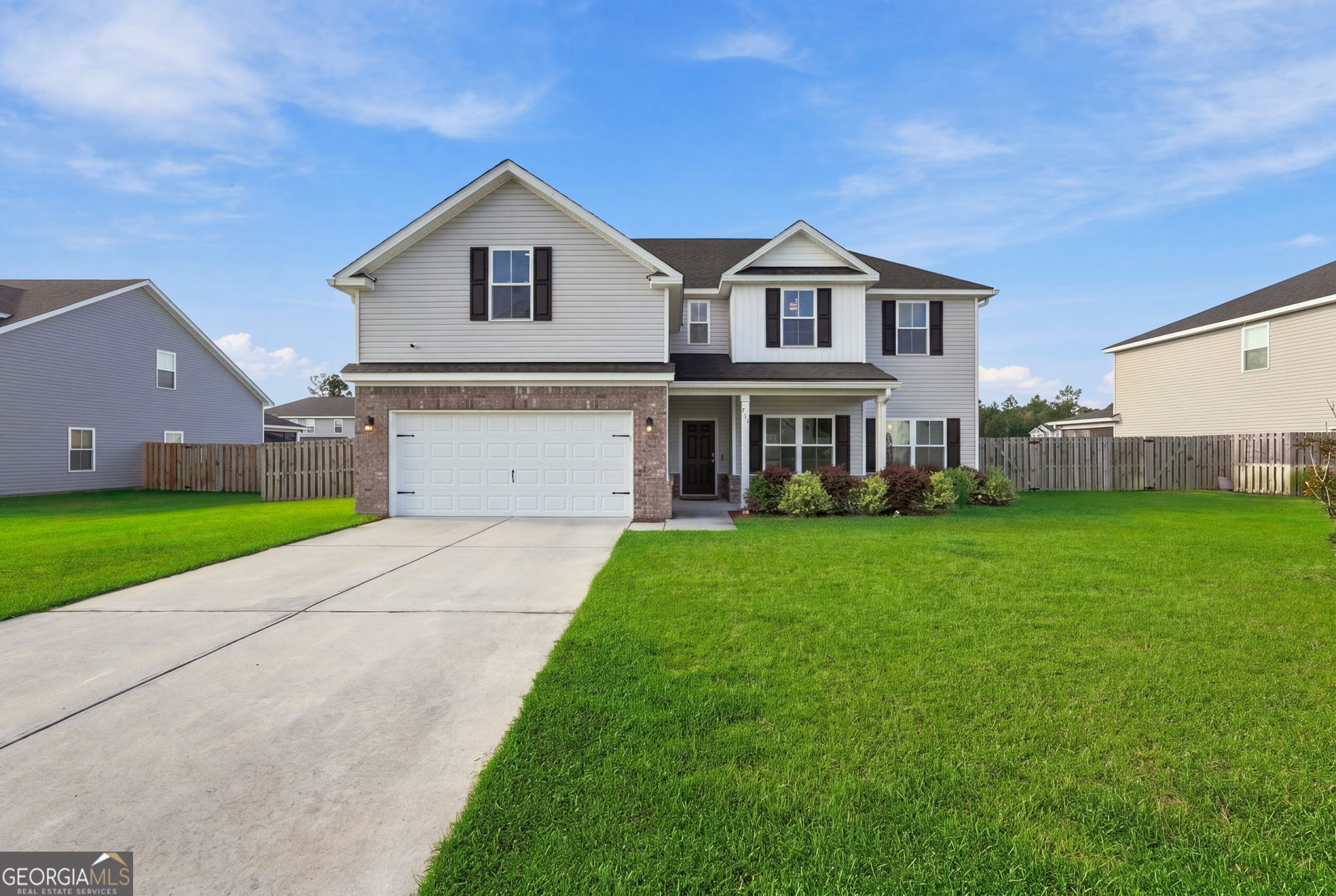 711 Majestic Drive Property Photo 1