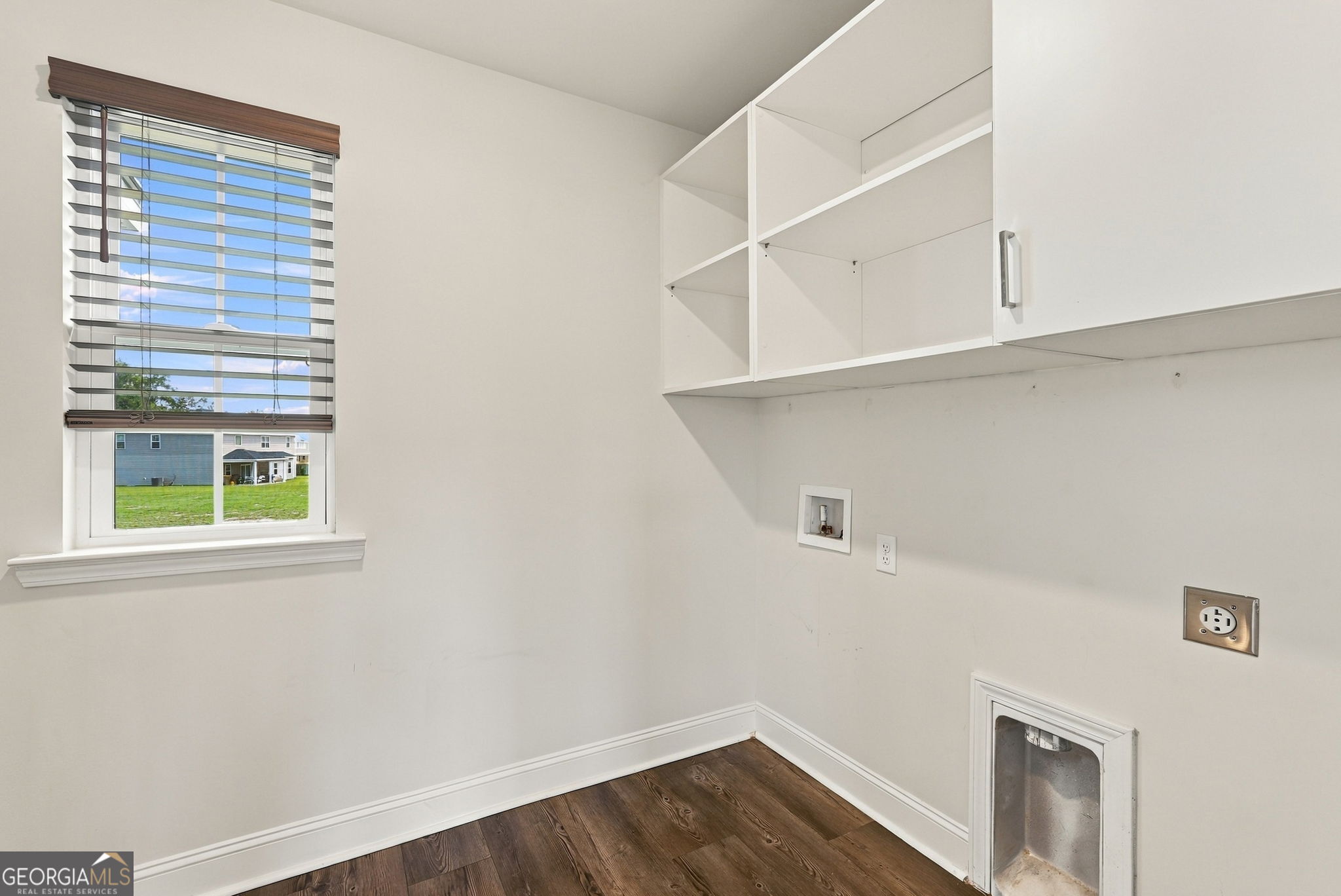 711 Majestic Drive Property Photo 20