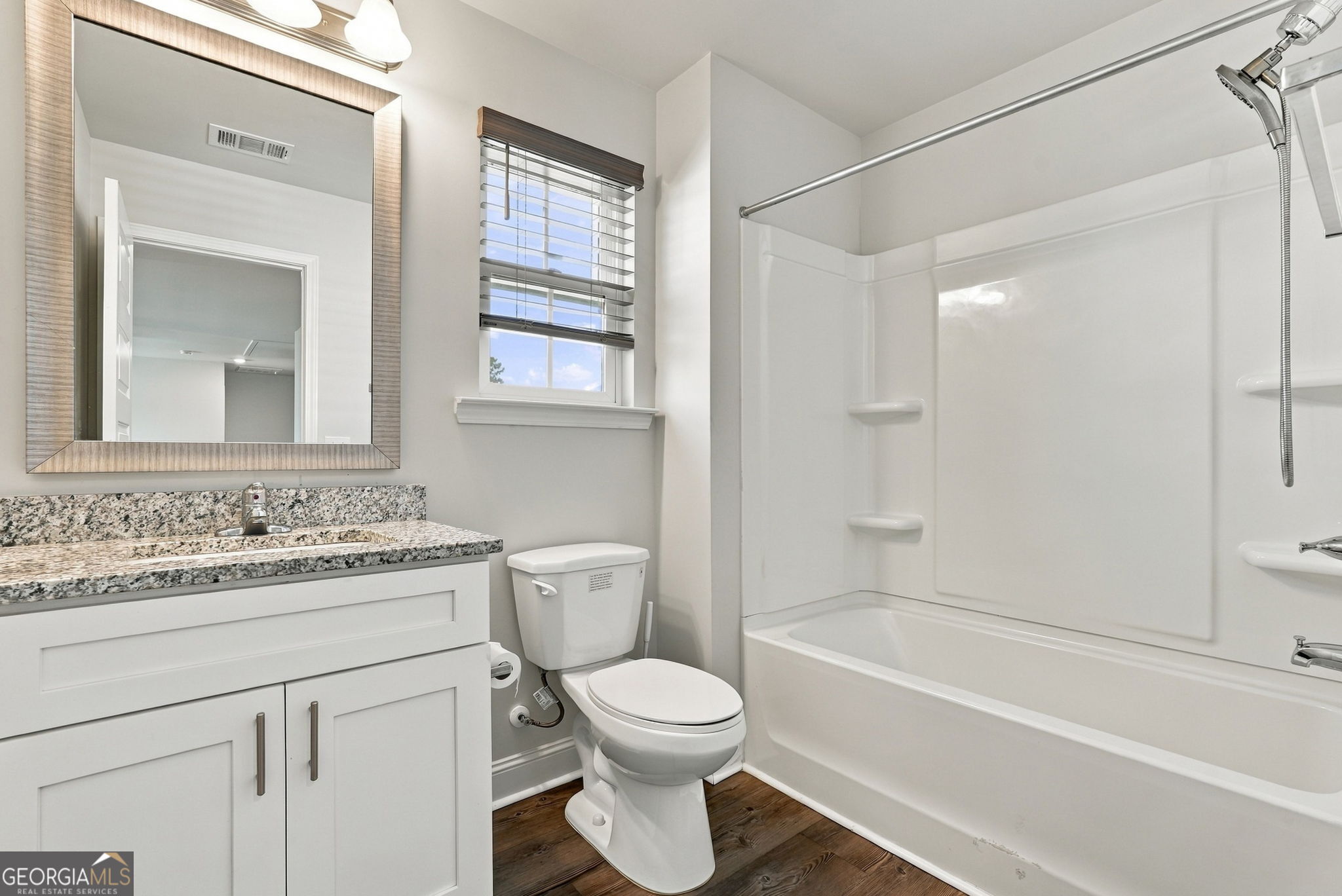 711 Majestic Drive Property Photo 23