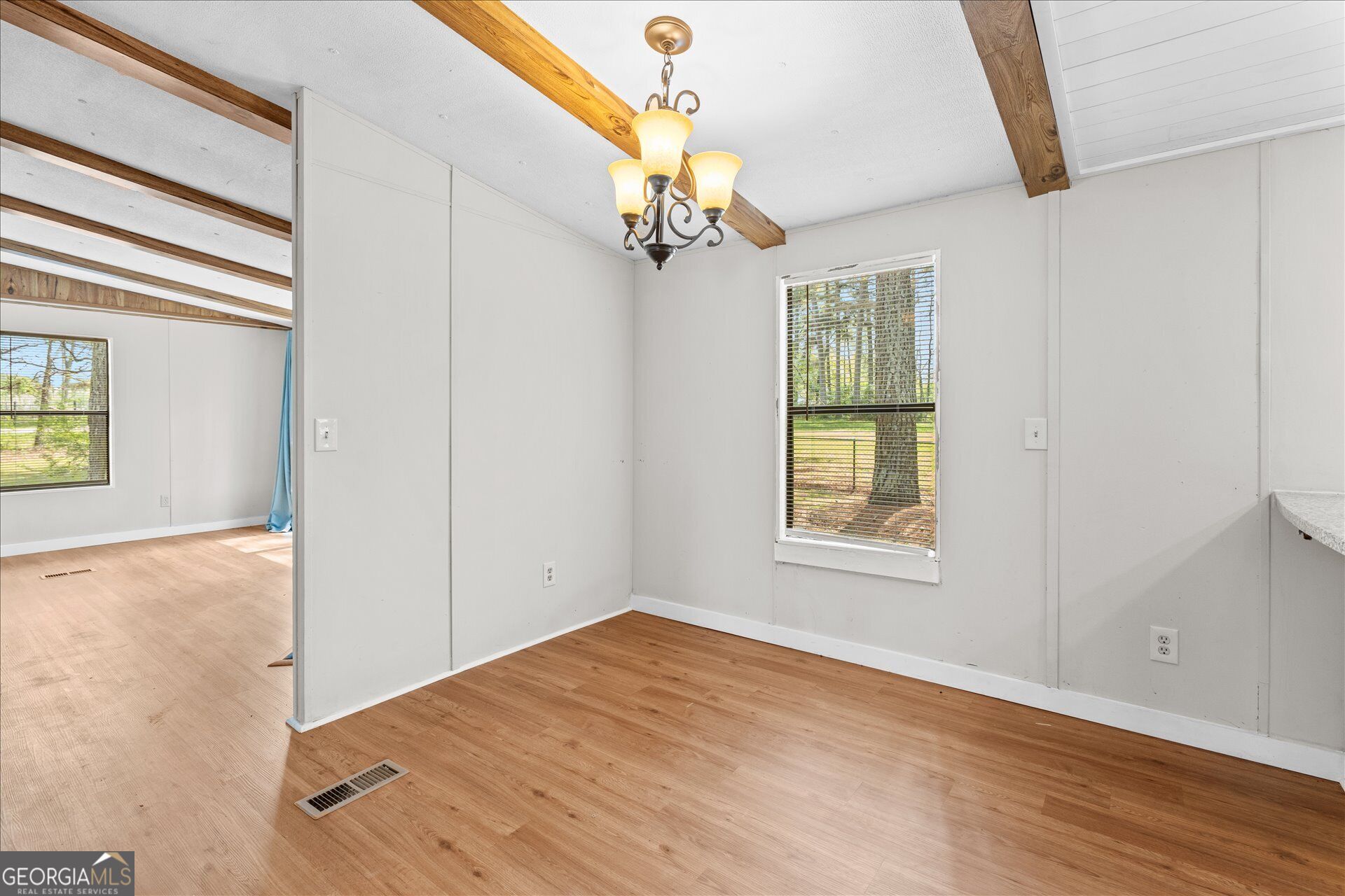 2075 Louina Road Property Photo 10