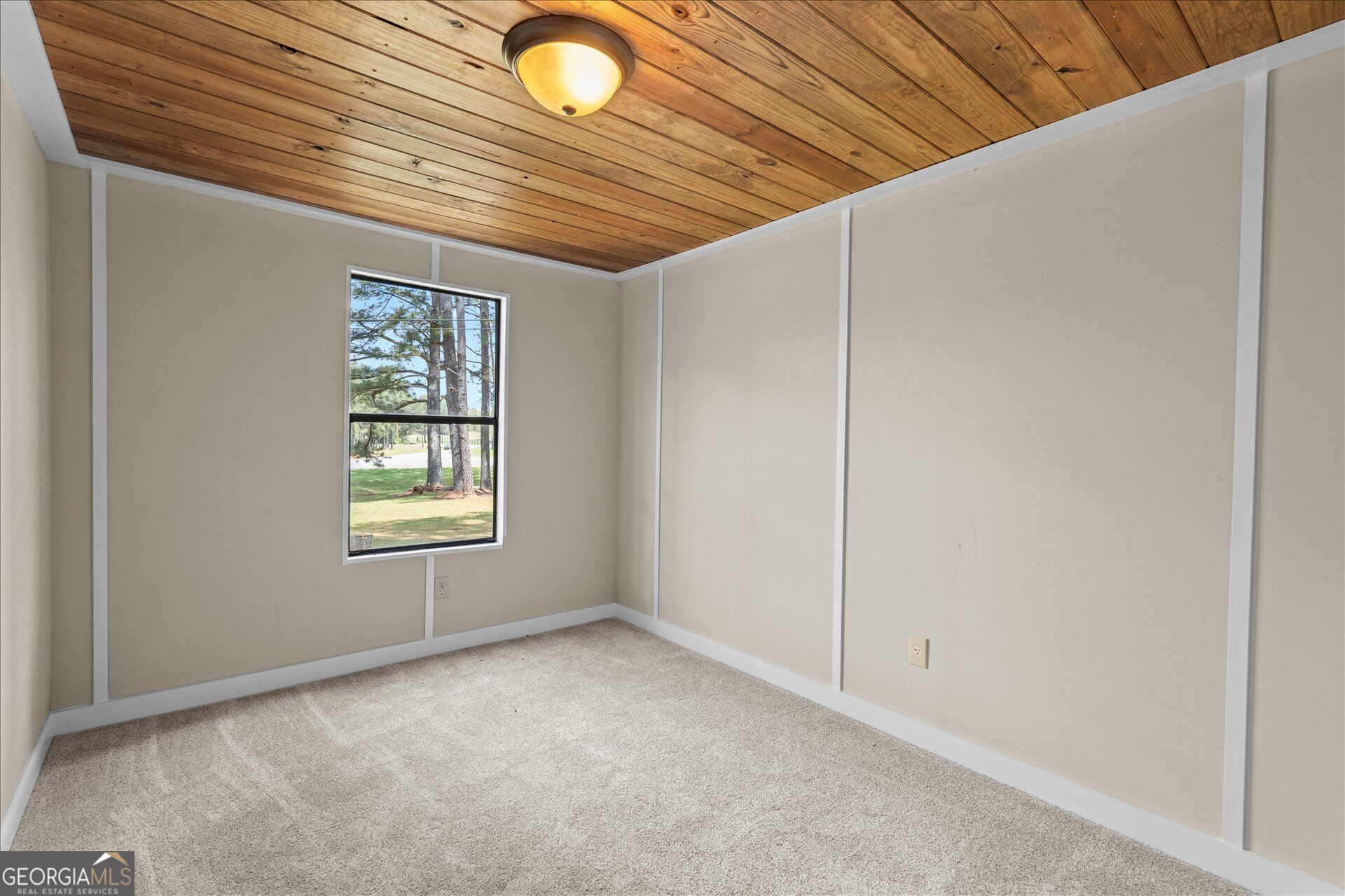2075 Louina Road Property Photo 18