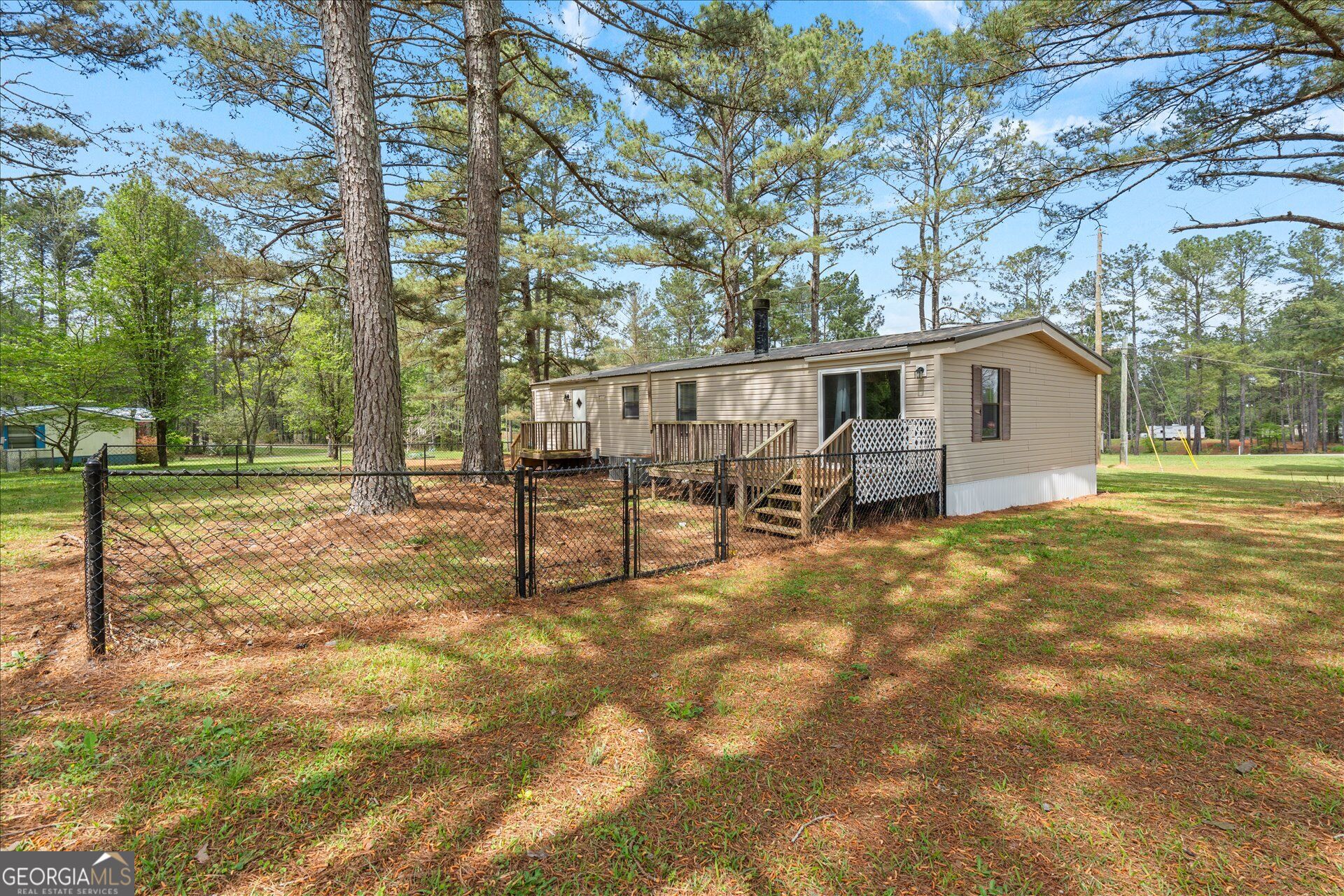 2075 Louina Road Property Photo 24