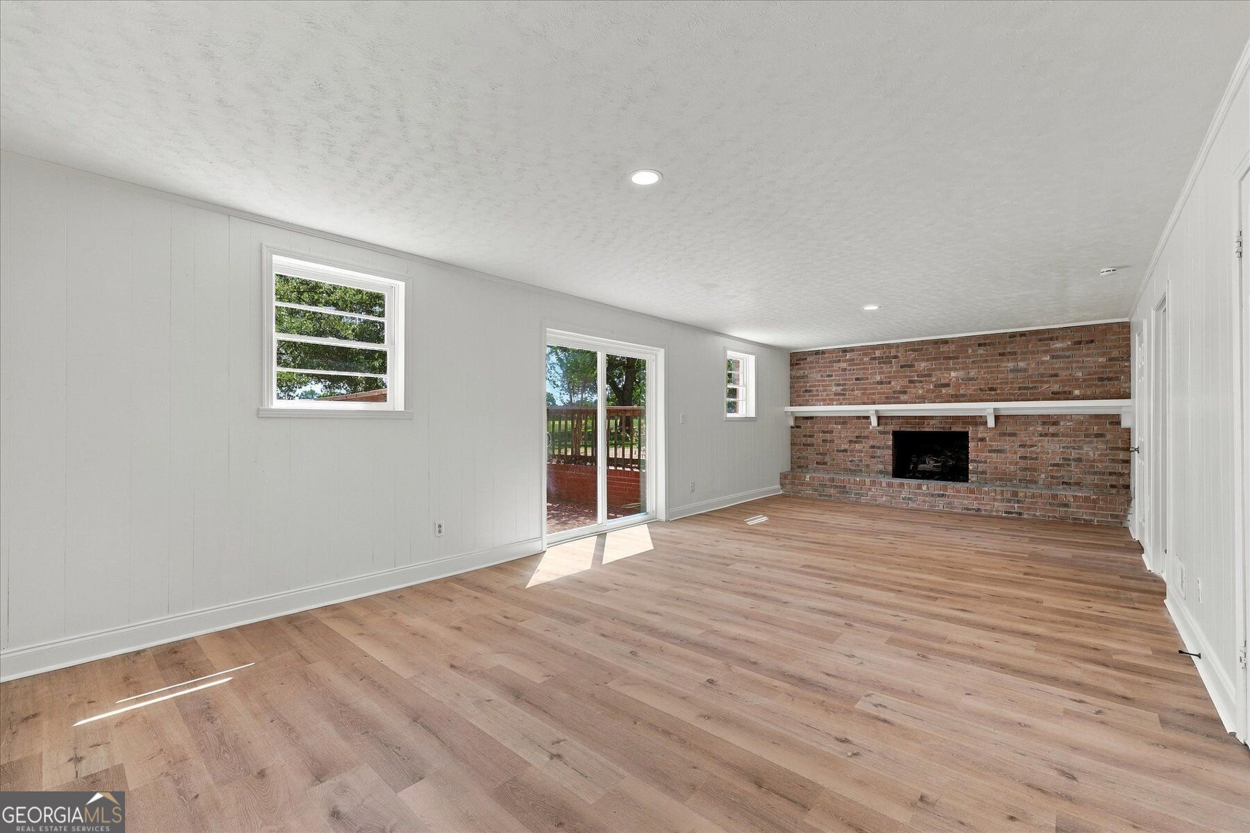 2631 Whitney Road Property Photo 39