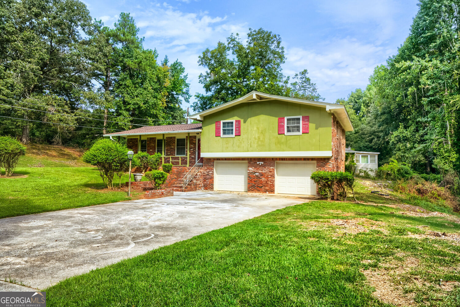 3435 Spring Valley Boulevard Property Photo 3
