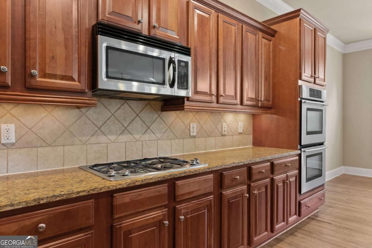 10421 Park Walk Point Property Photo 12