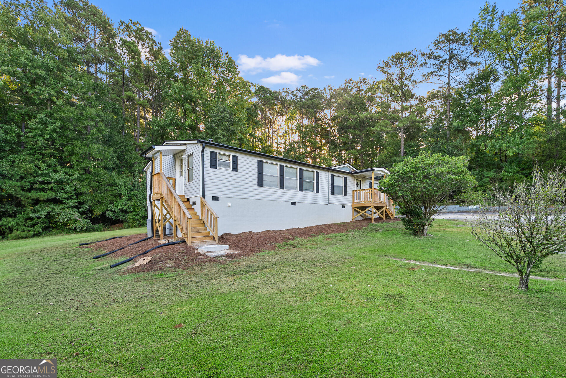 1089 Cannon Farm Road Property Photo 5