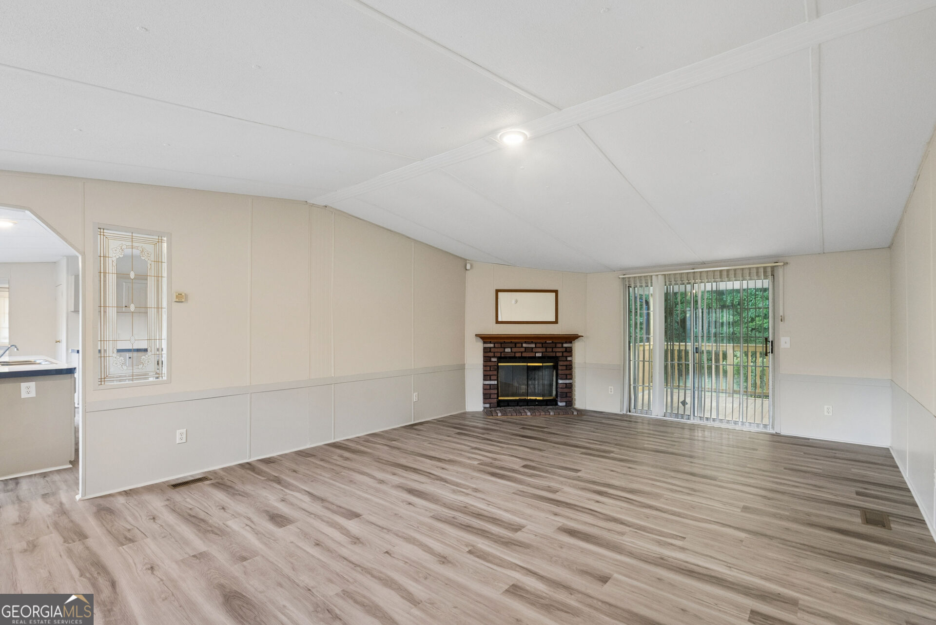 1089 Cannon Farm Road Property Photo 7
