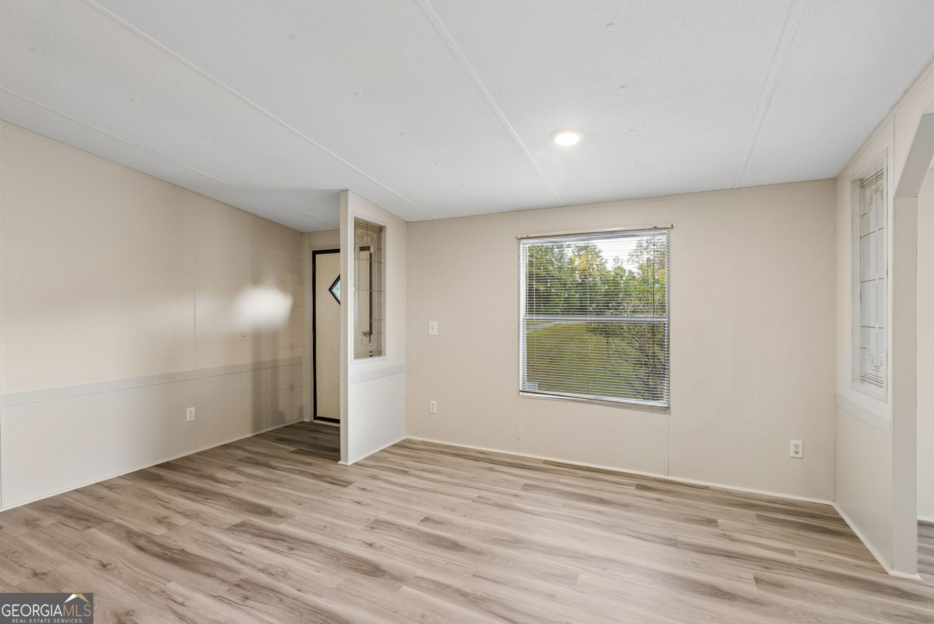 1089 Cannon Farm Road Property Photo 9