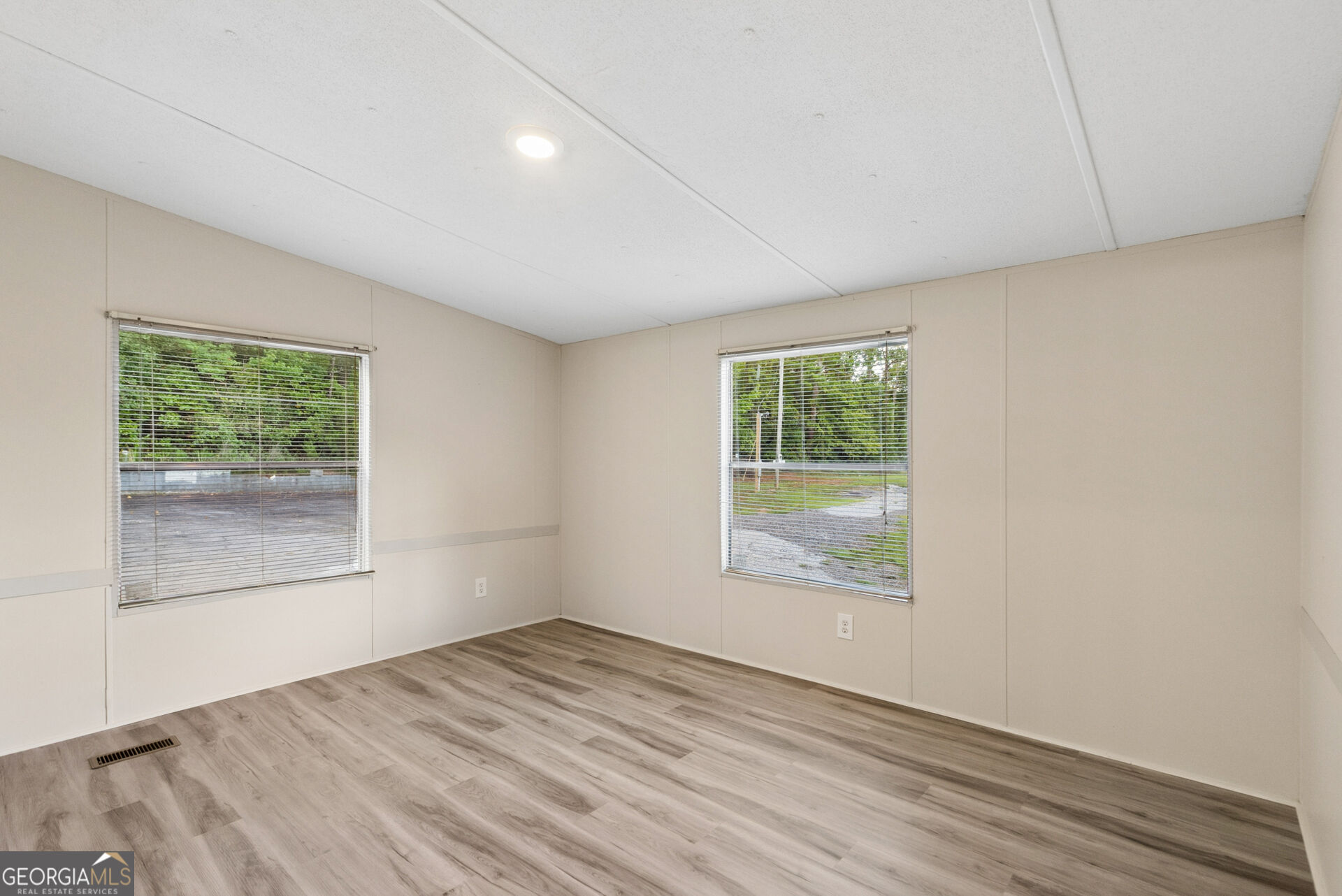 1089 Cannon Farm Road Property Photo 18