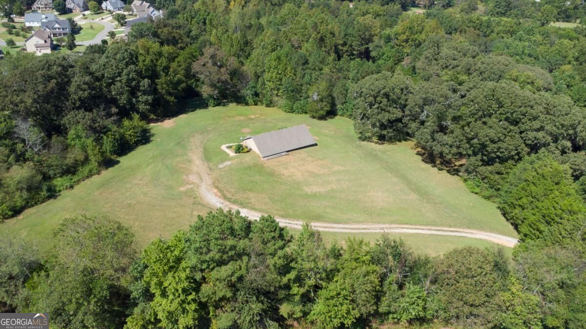 7345 Bannister Road Property Photo 14