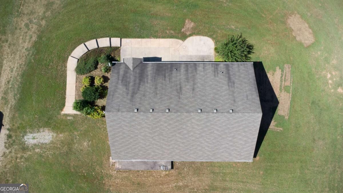 7345 Bannister Road Property Photo 17