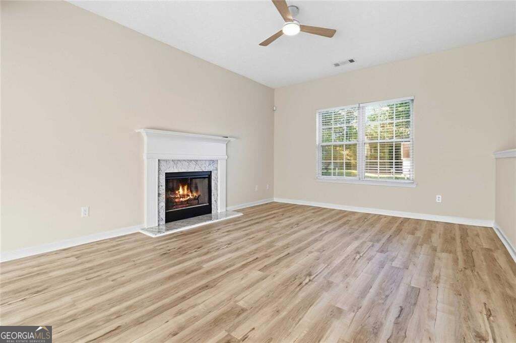 3060 Harvest Circle Property Photo 5