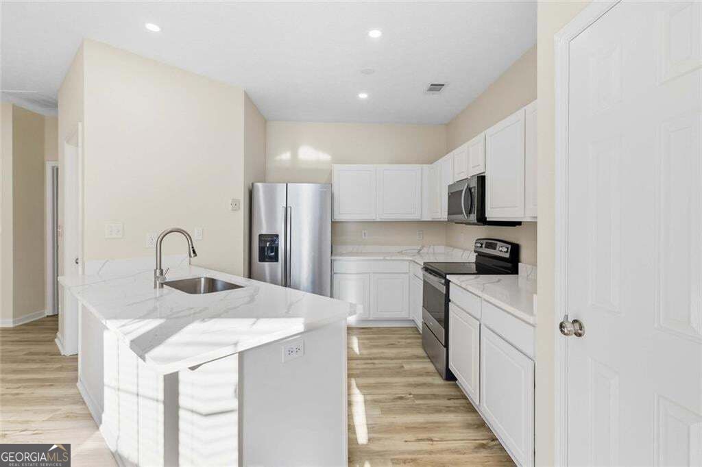 3060 Harvest Circle Property Photo 11