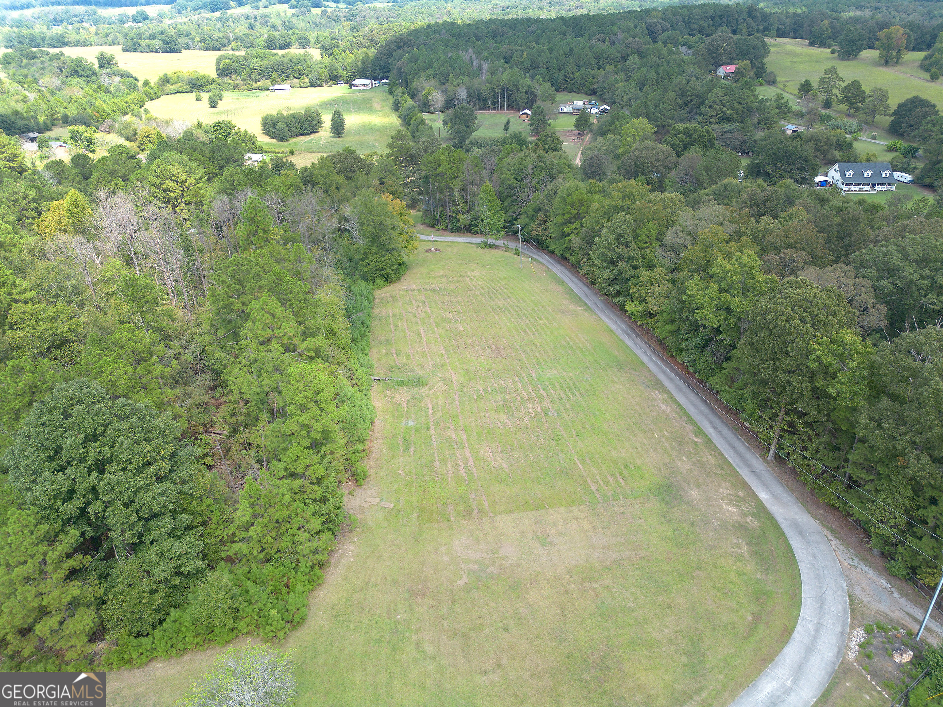1328 Abrams Road Se Property Photo 6