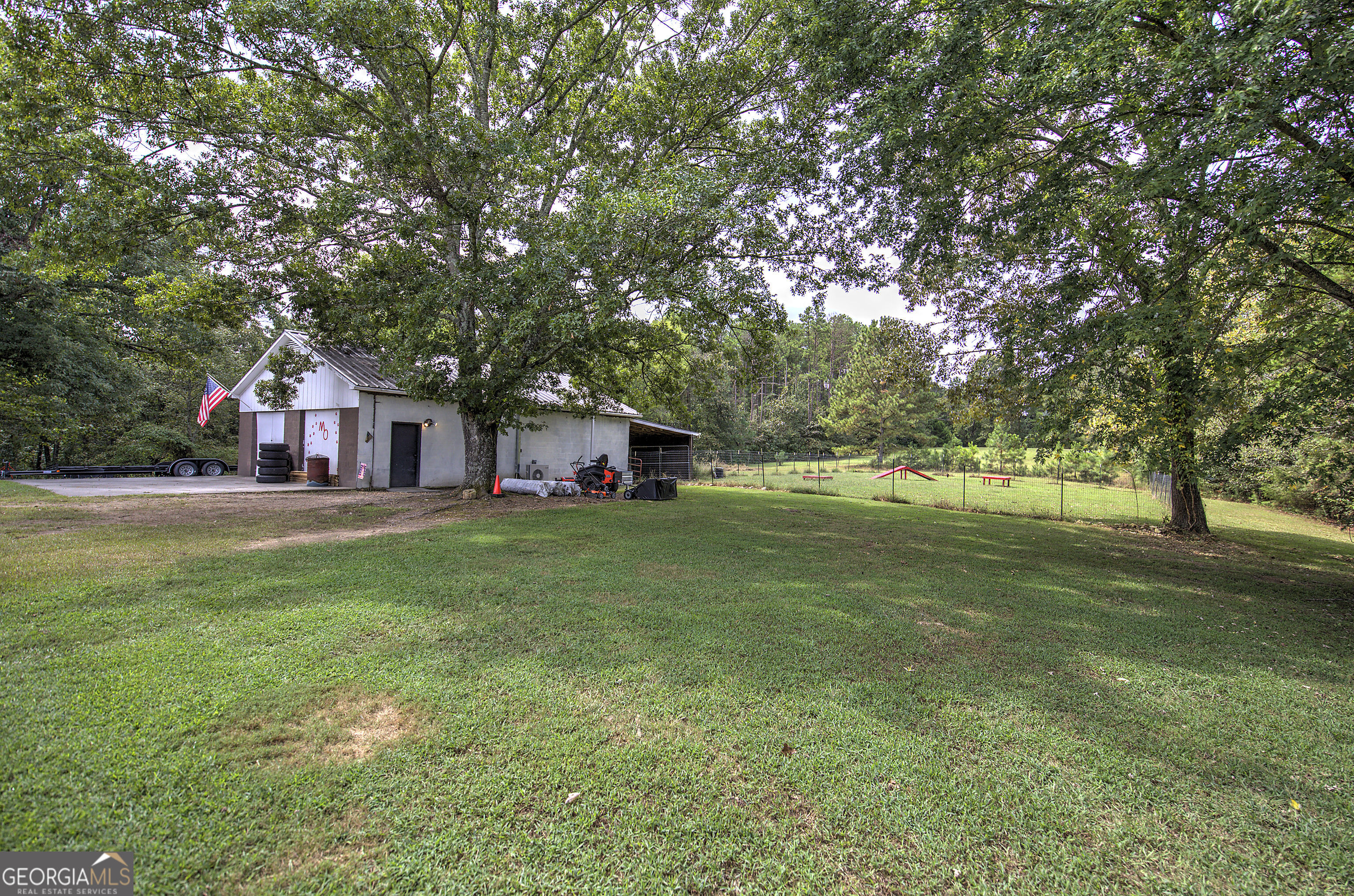 1328 Abrams Road Se Property Photo 39
