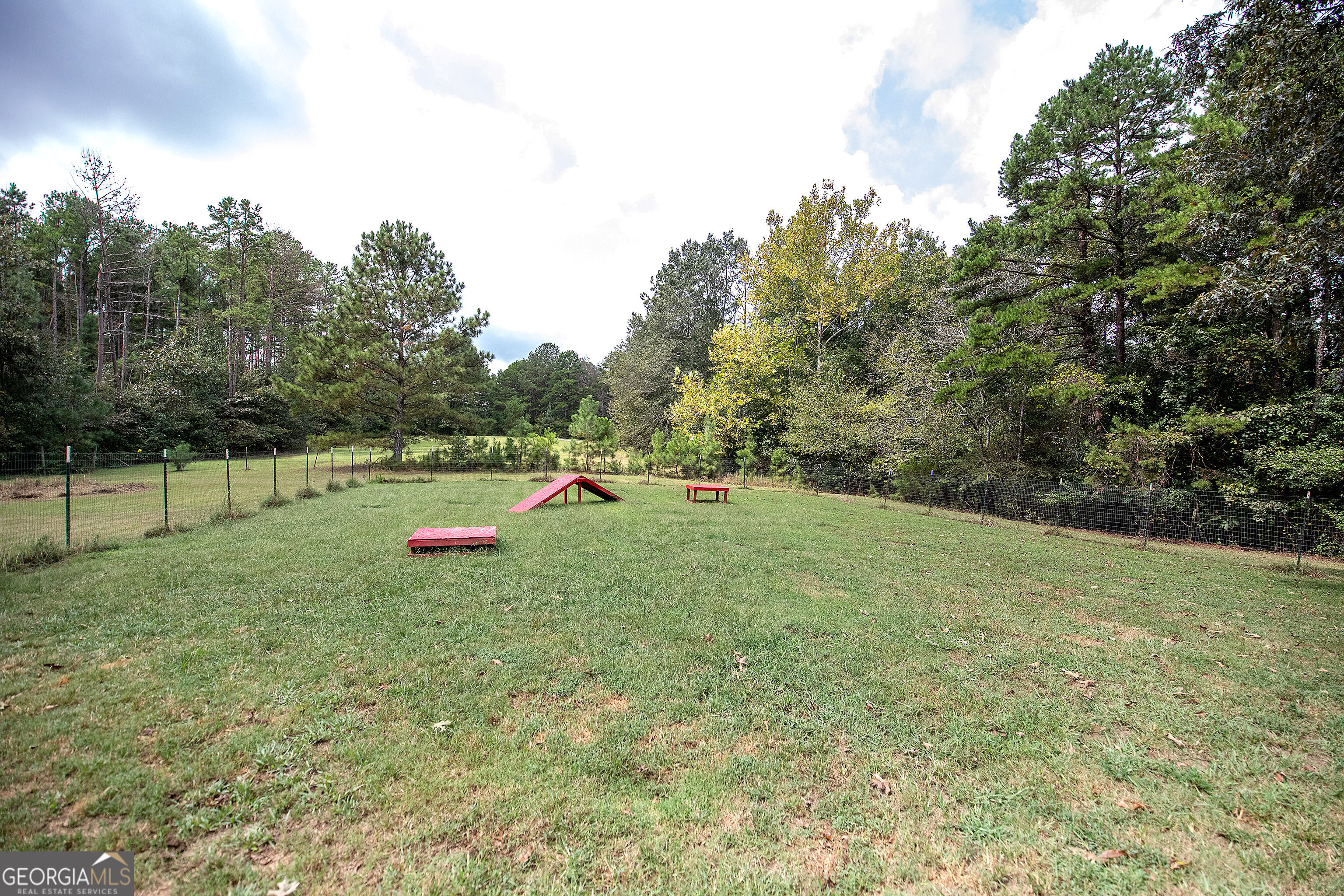 1328 Abrams Road Se Property Photo 44