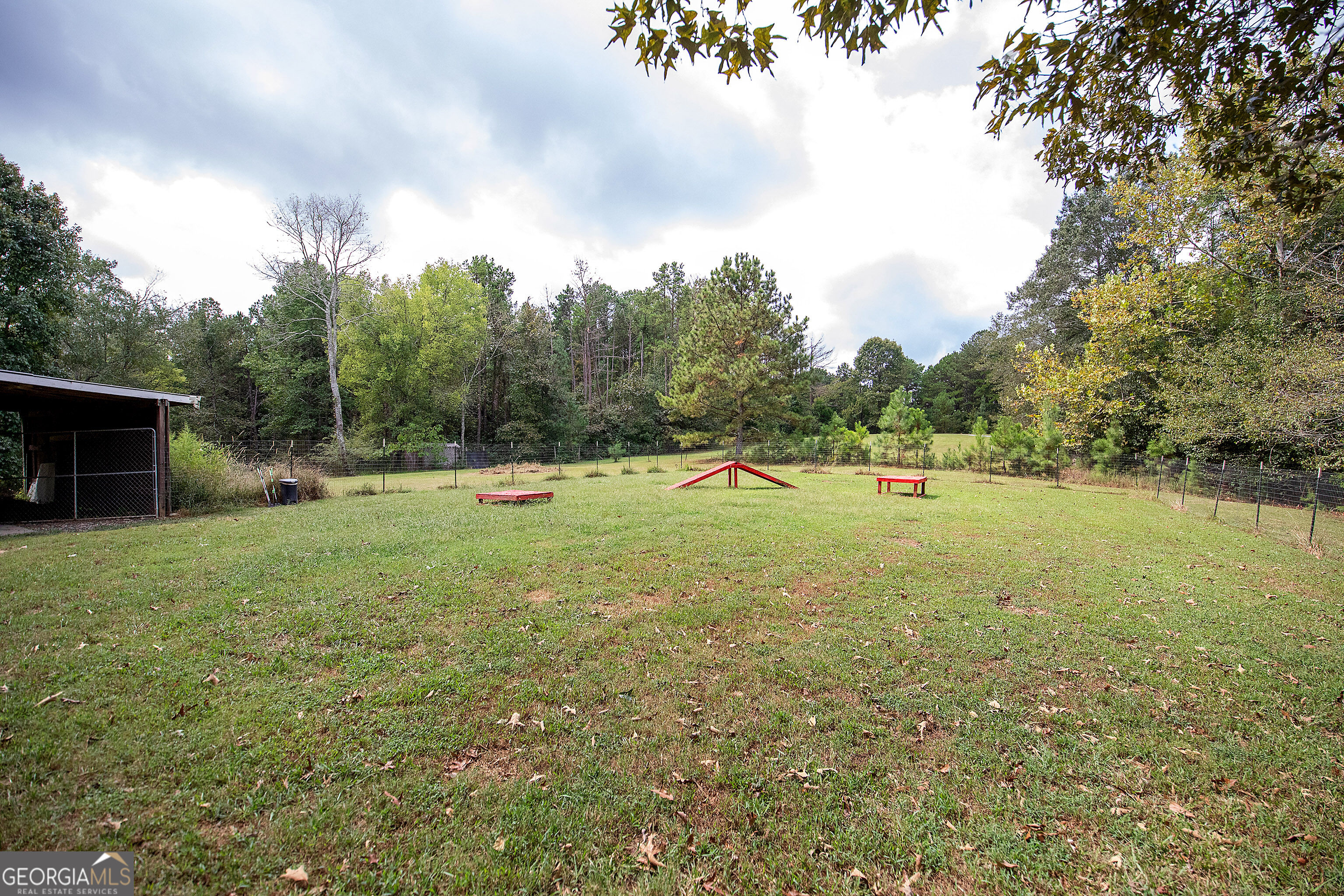 1328 Abrams Road Se Property Photo 45