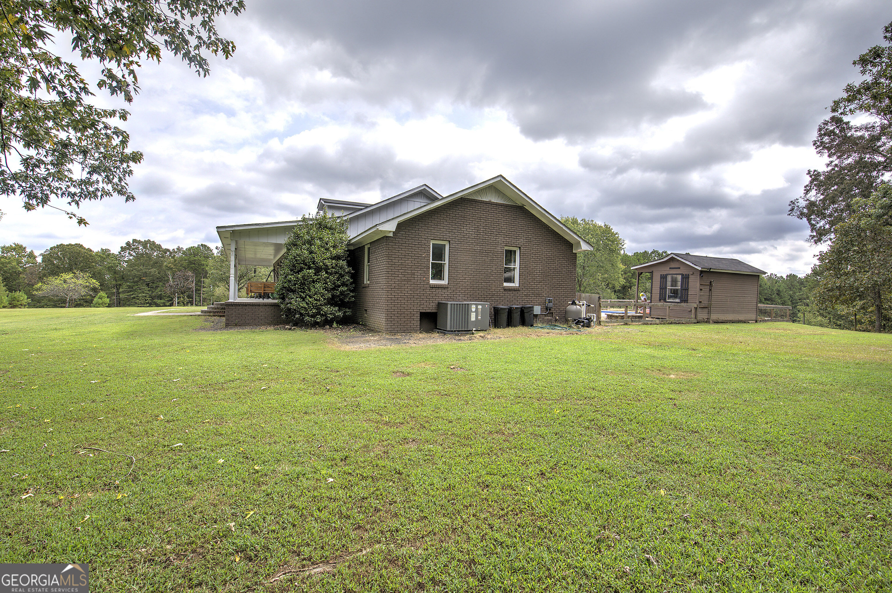 1328 Abrams Road Se Property Photo 97