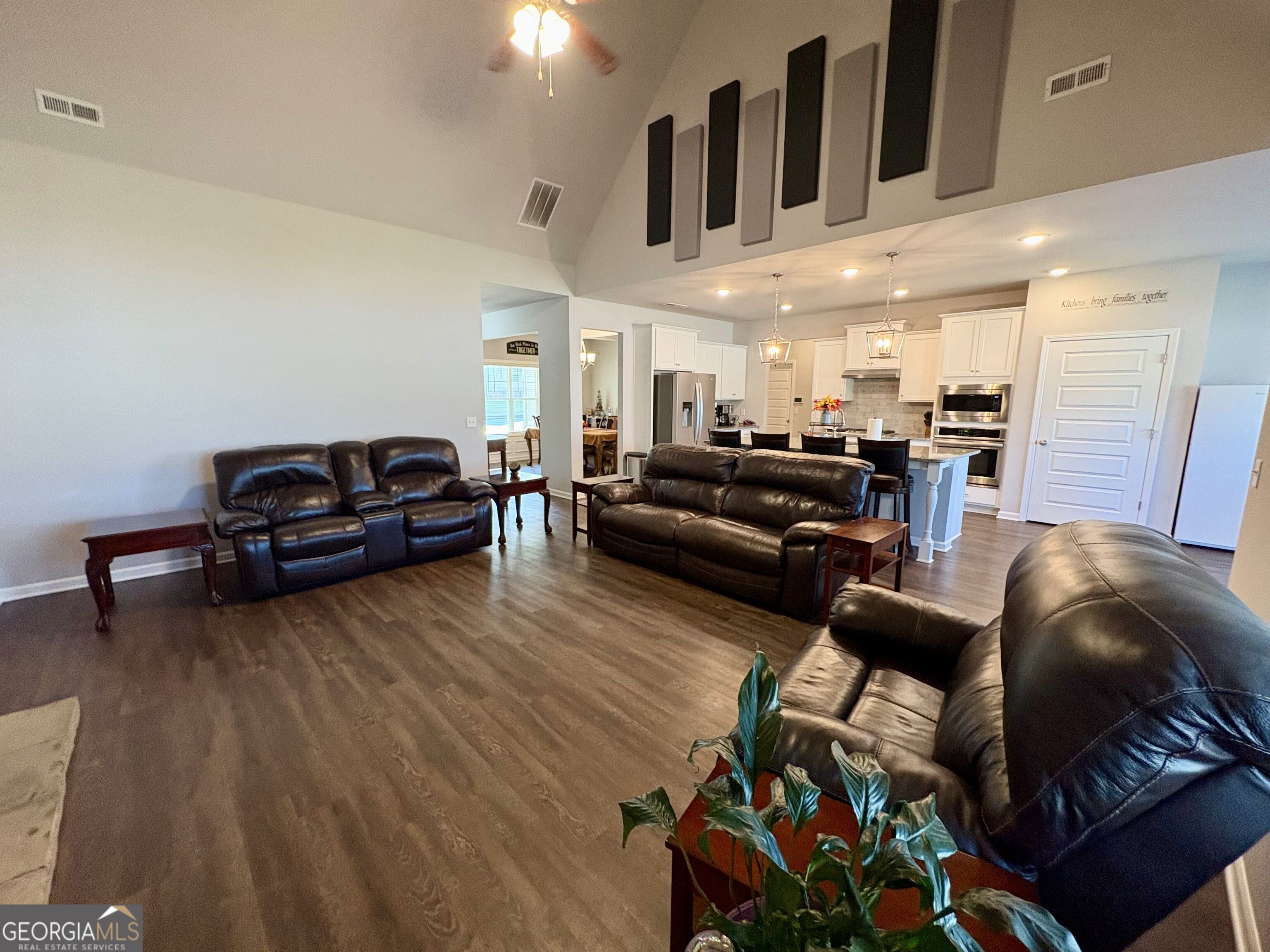 6309 Shagbark Lane Property Photo 16