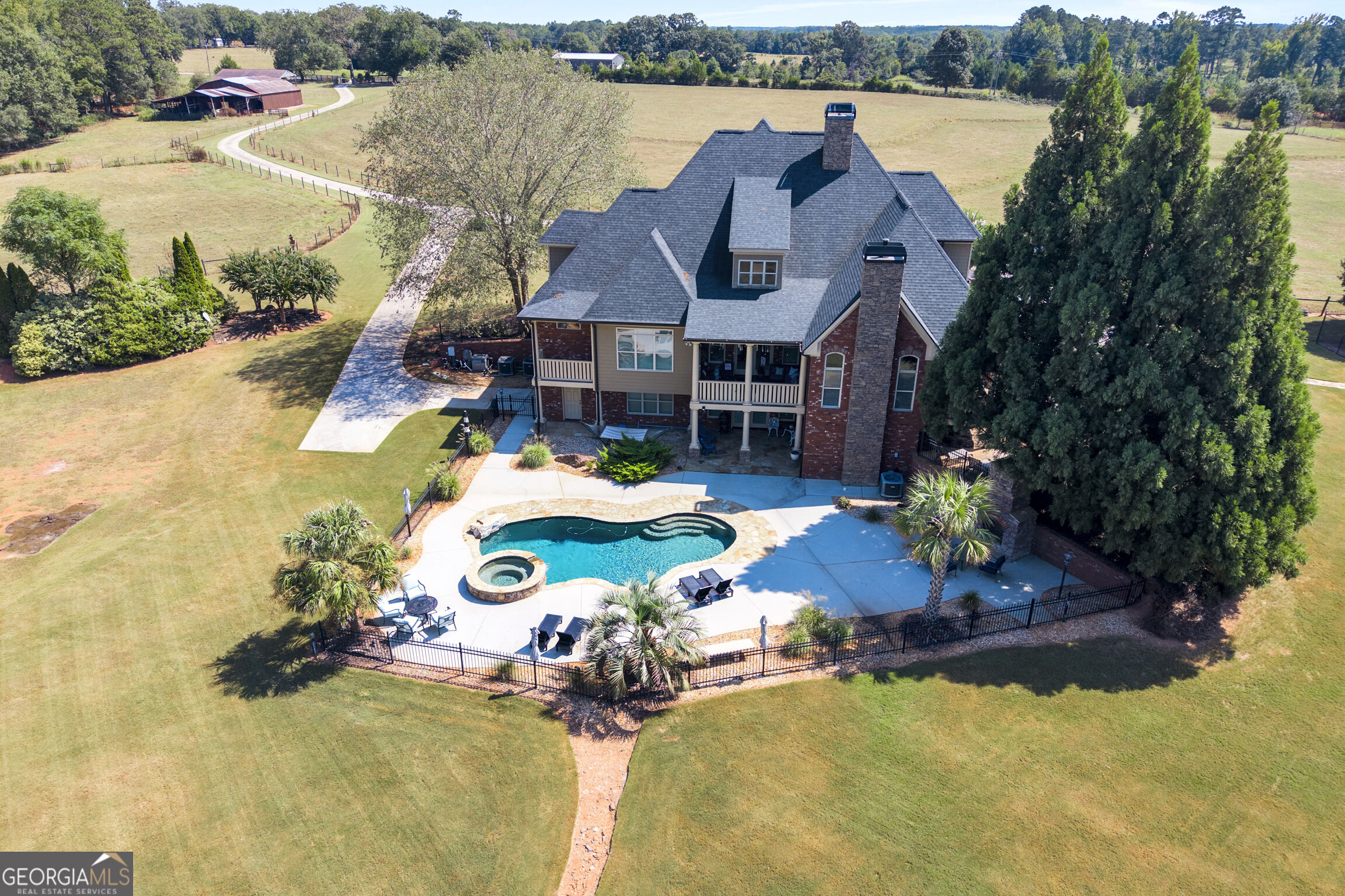 775 Jeff Cook Road Property Photo 4