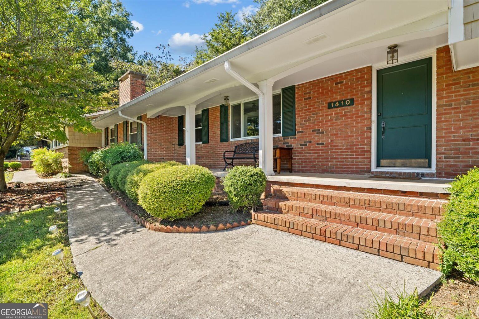 1410 Sherwood Drive Property Photo 5