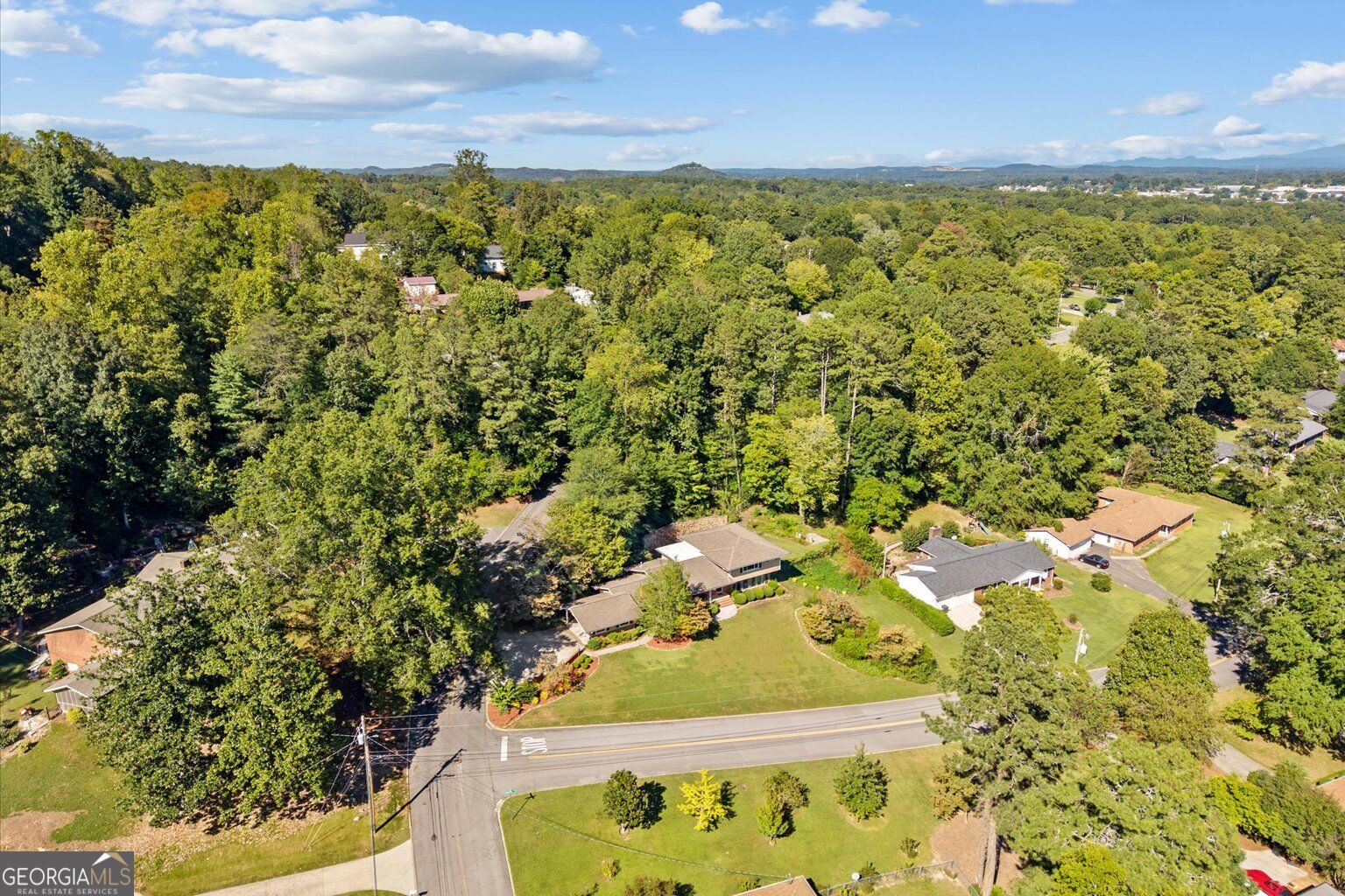 1410 Sherwood Drive Property Photo 45