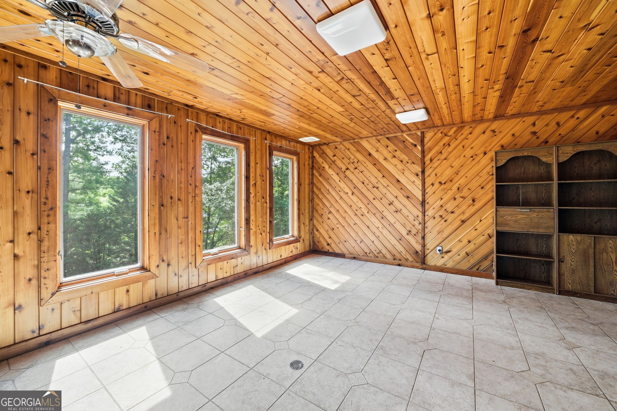 2184 Deep Woods Way Property Photo 34