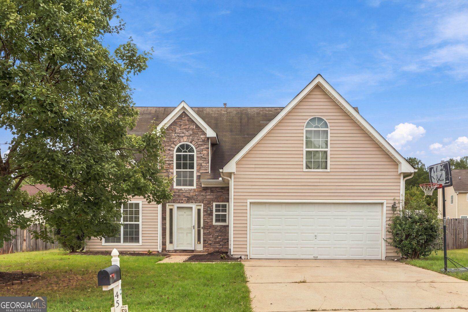 45 Ridge Pointe Drive Property Photo 1