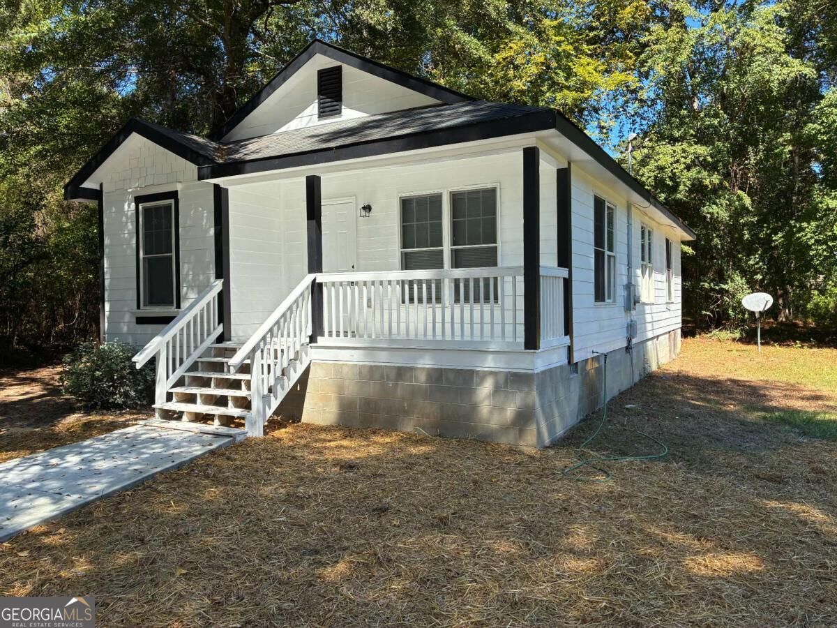 2269 Leo Court Property Photo 1