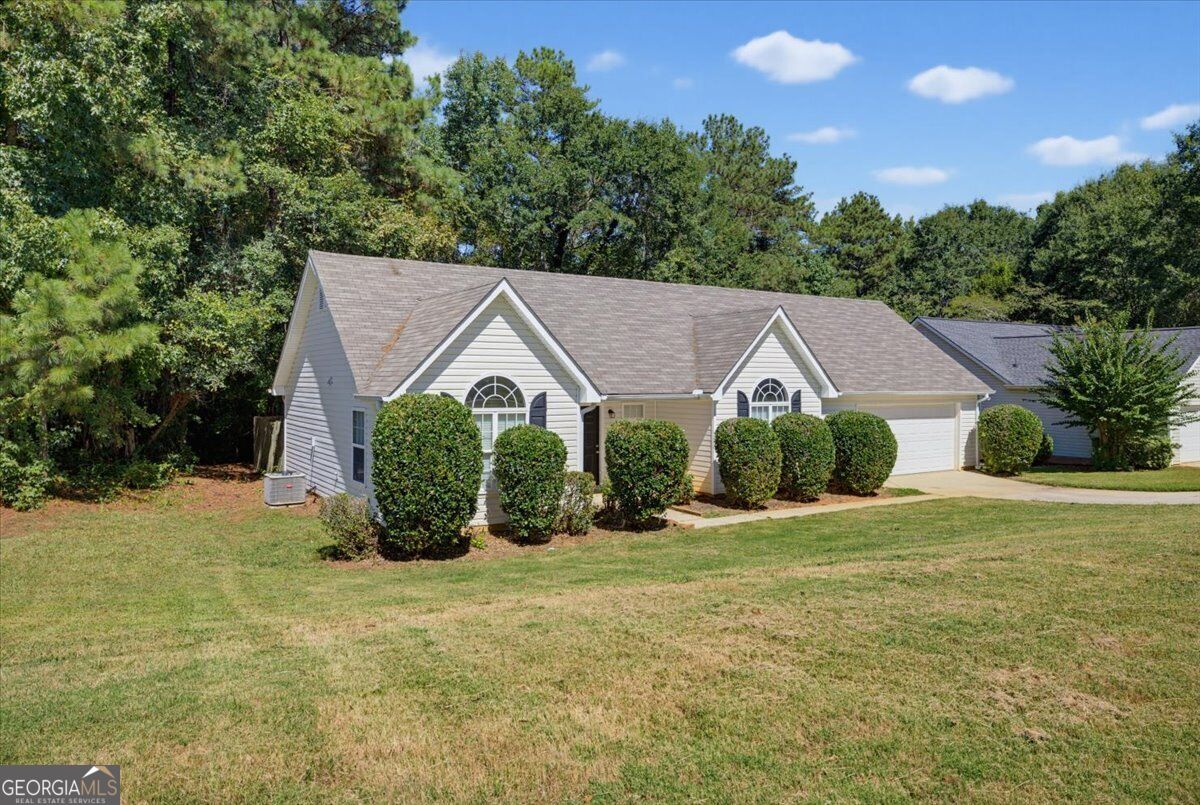 2625 Hidden Creek Drive Property Photo 3