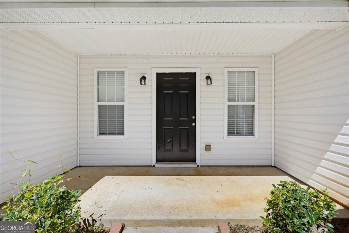 2625 Hidden Creek Drive Property Photo 5