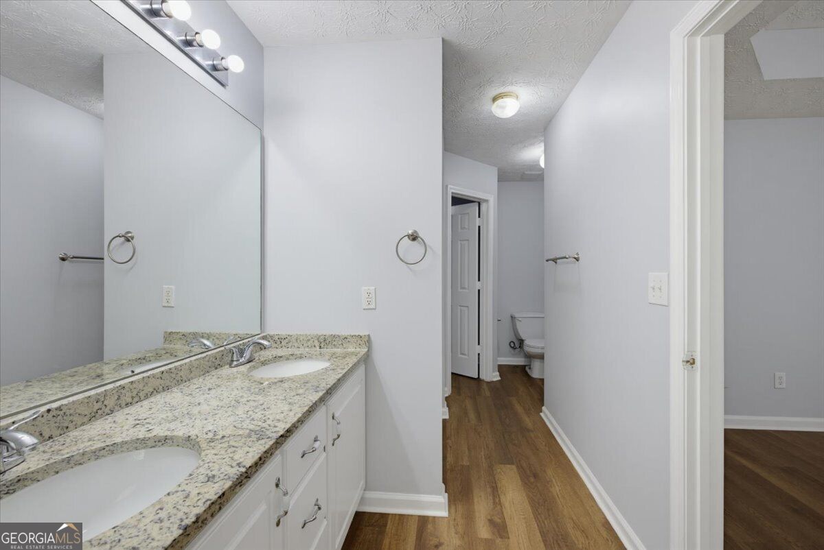2625 Hidden Creek Drive Property Photo 19