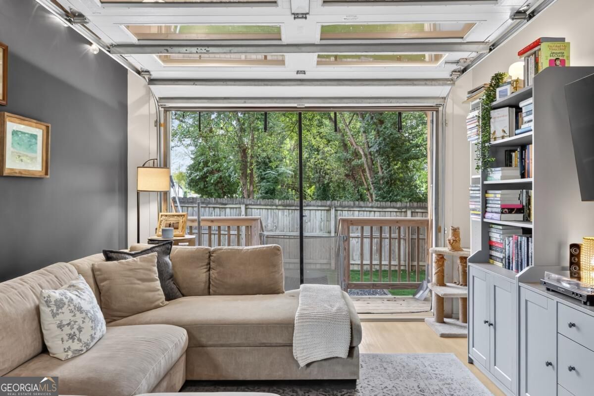 523 Griffin Street Nw Property Photo 11