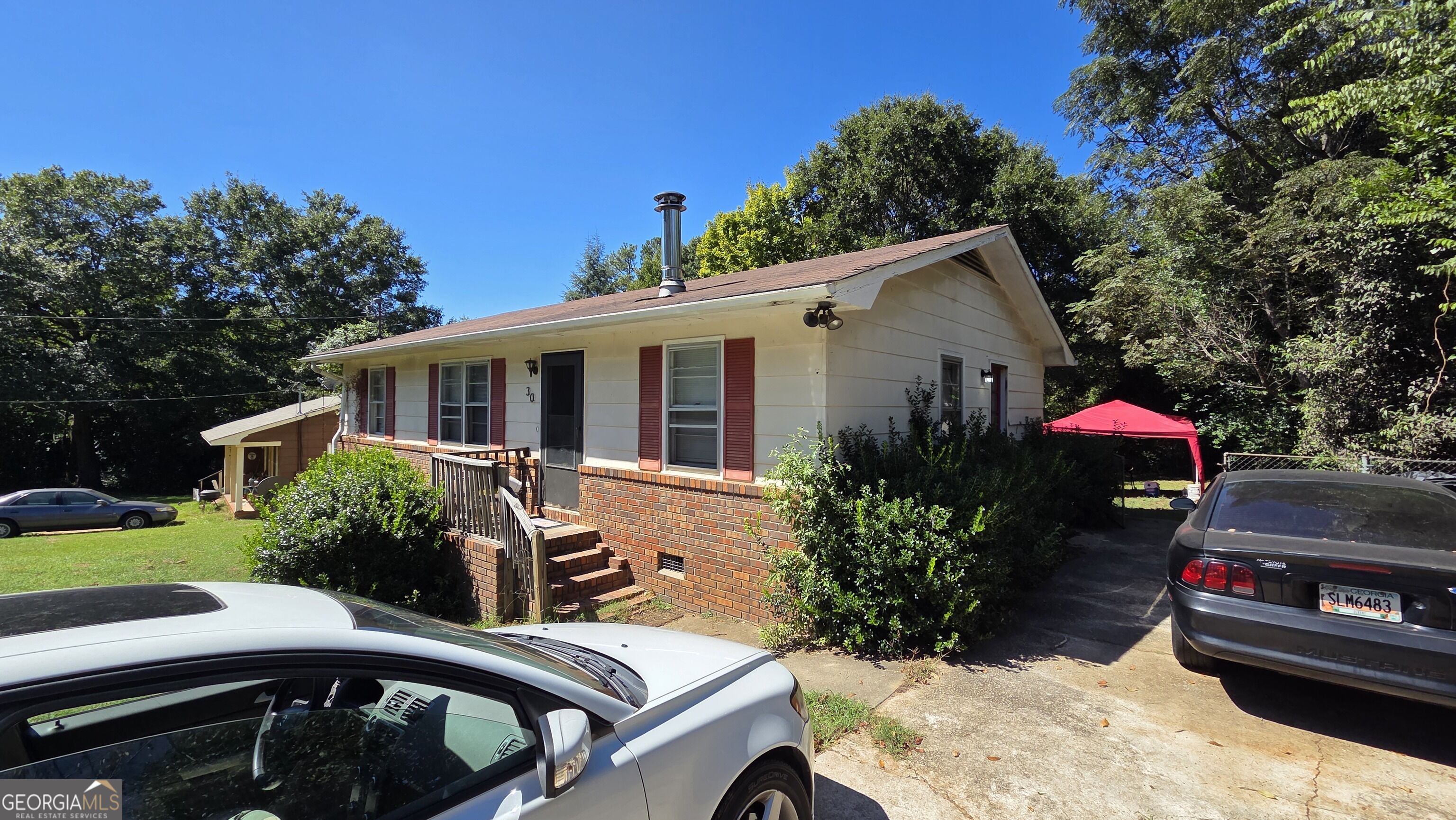 30 Hillcrest Drive