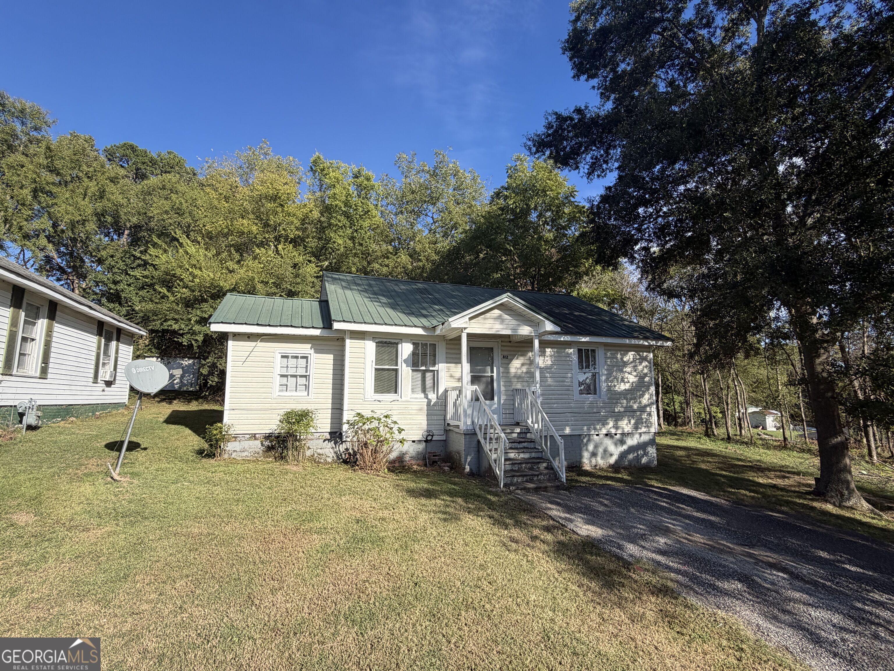 812 Wilson Street Property Photo 2