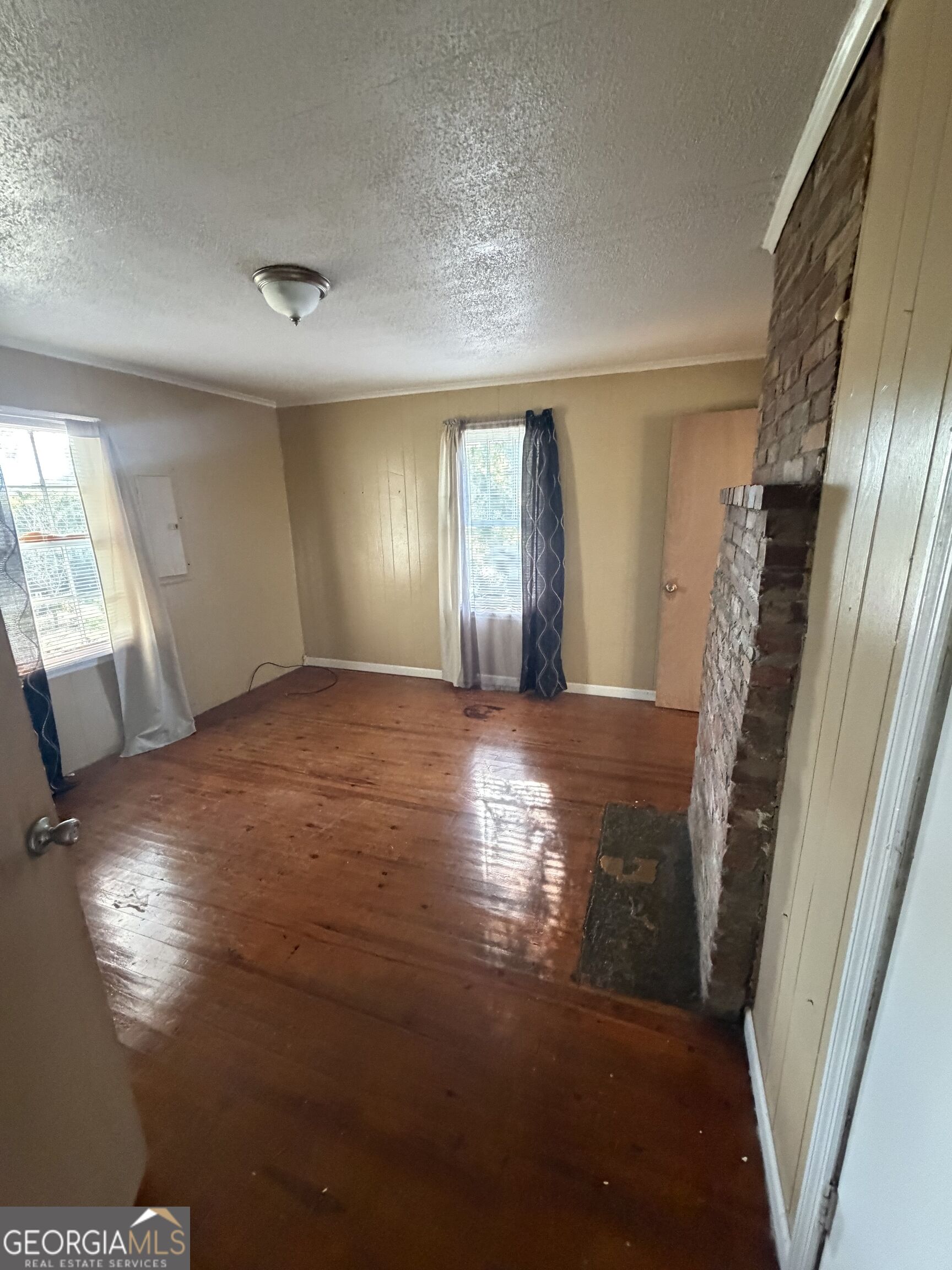 812 Wilson Street Property Photo 9