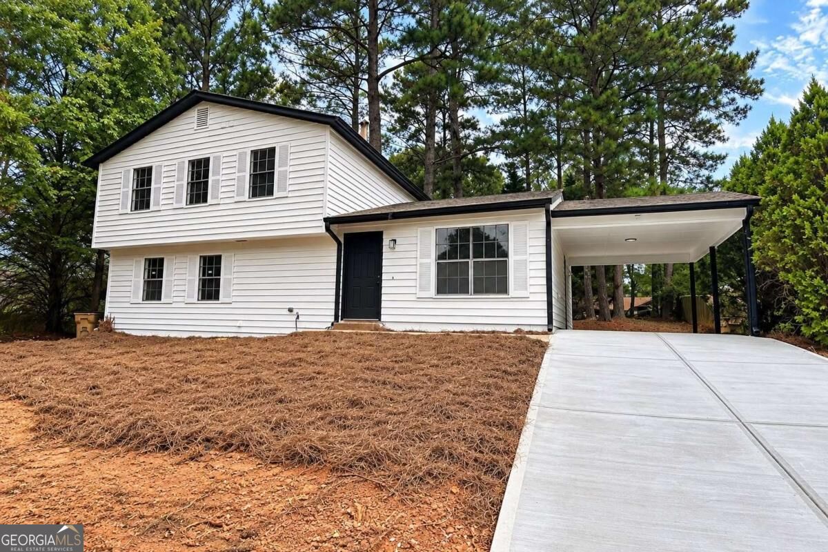 743 Summer Chase Drive Property Photo 1