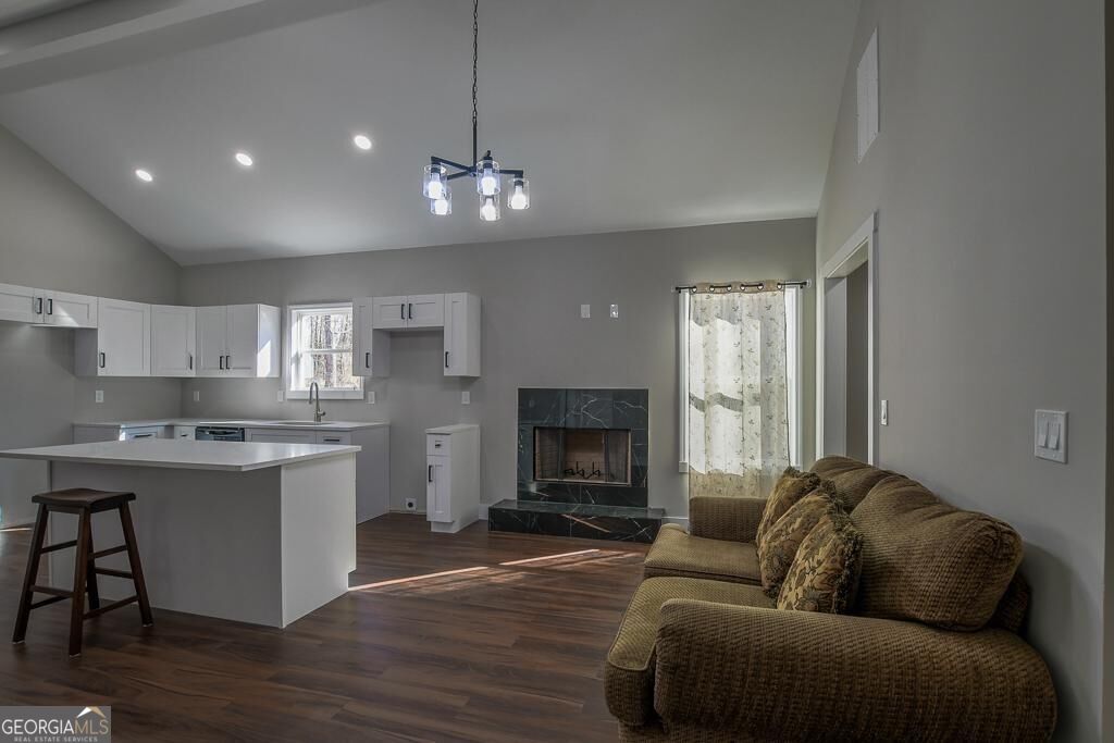 1020 Riverbend Road Property Photo 11