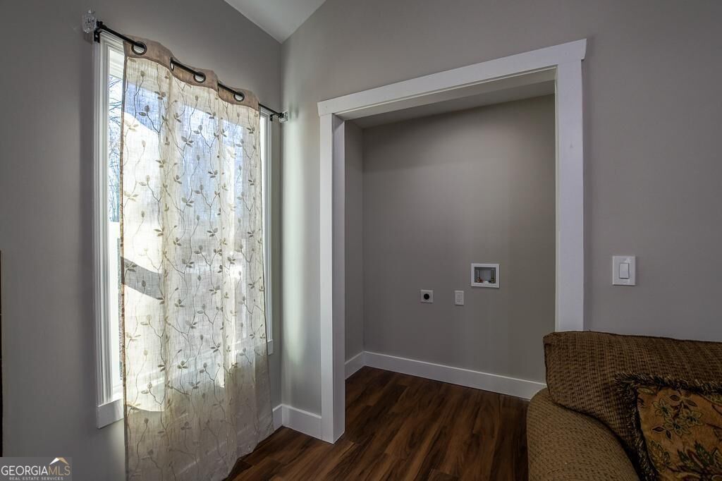 1020 Riverbend Road Property Photo 14