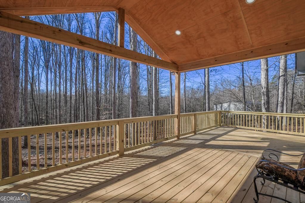 1020 Riverbend Road Property Photo 28