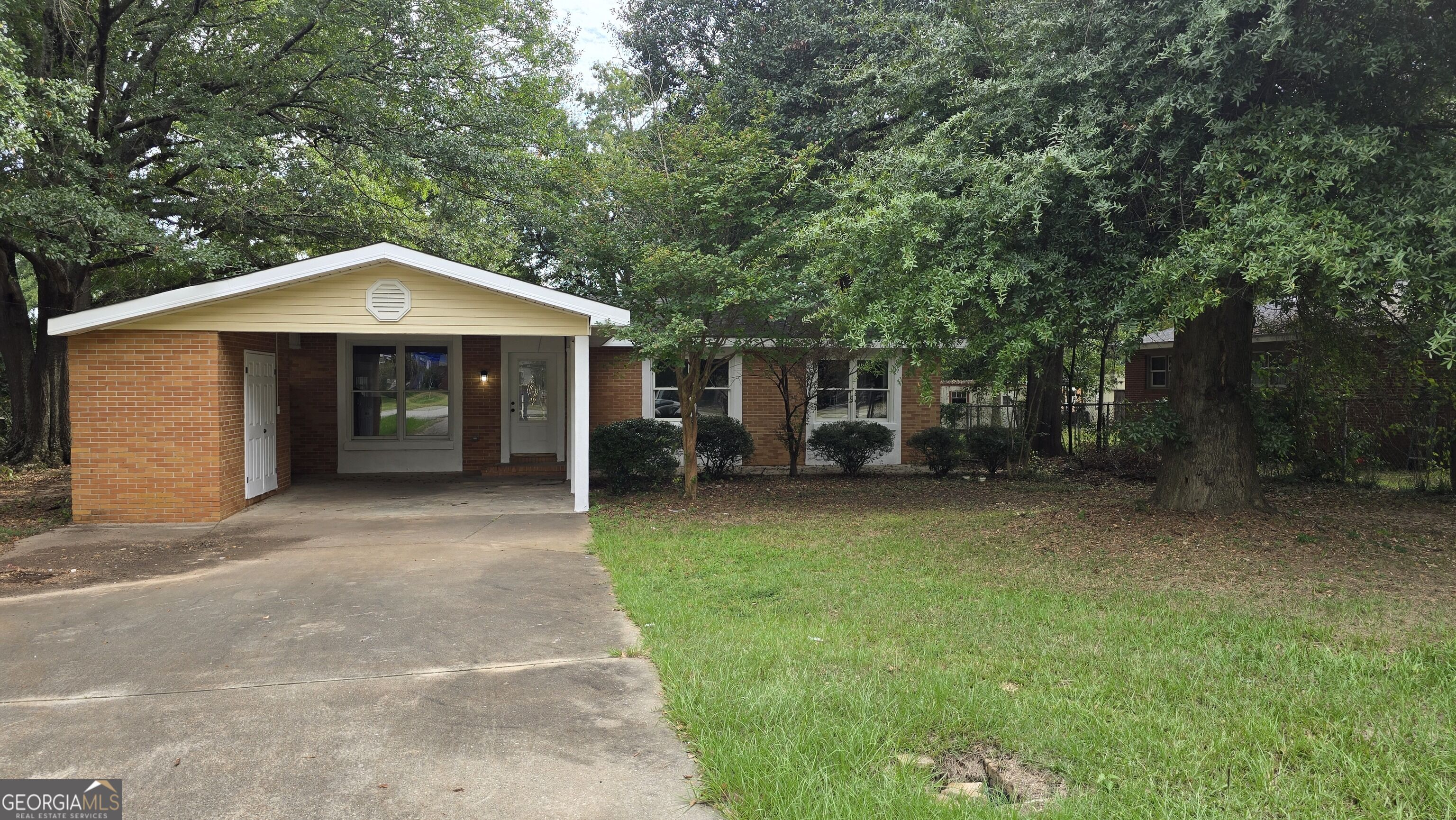 109 Meadowcliff Circle Property Photo 1