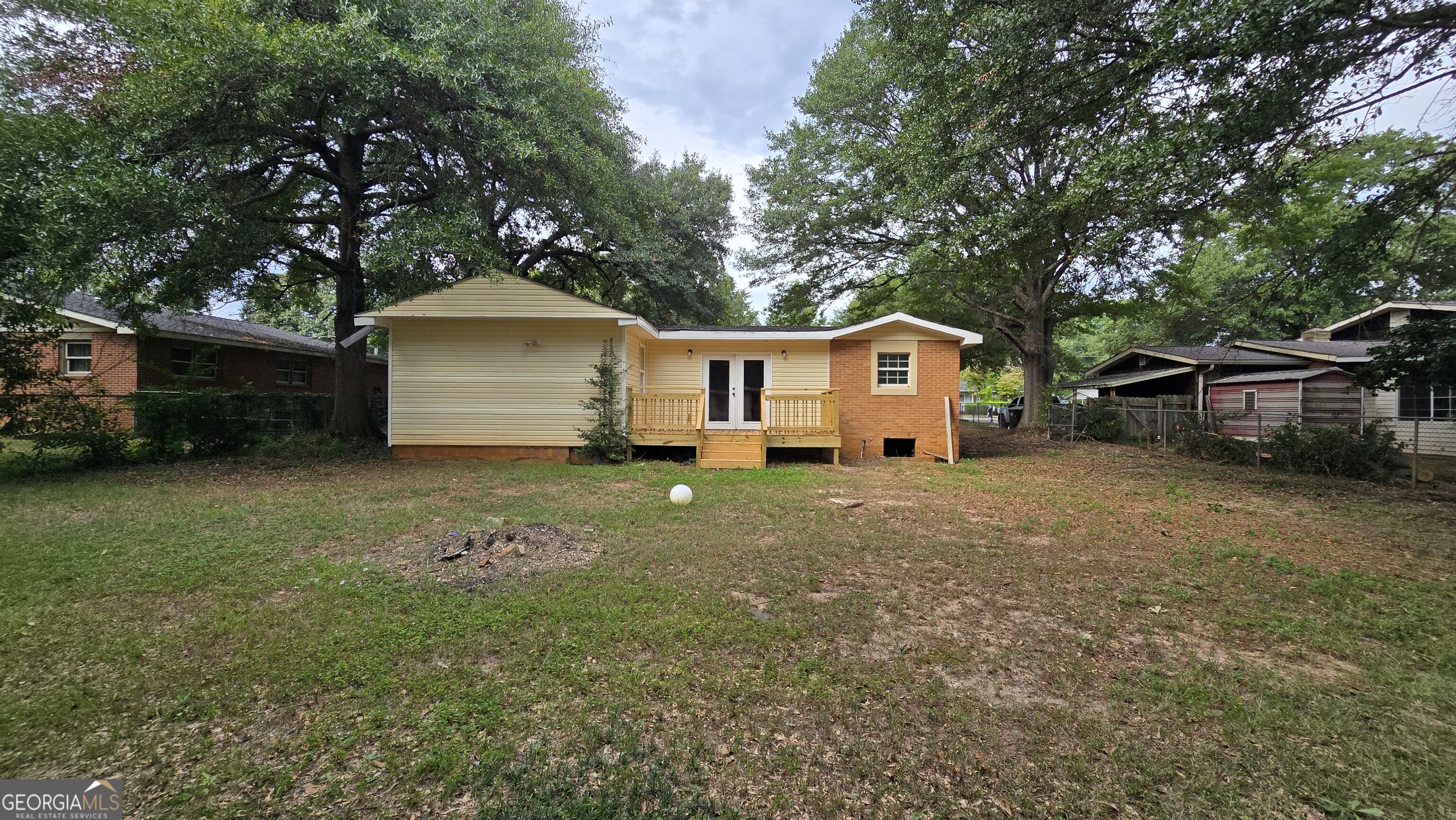 109 Meadowcliff Circle Property Photo 6