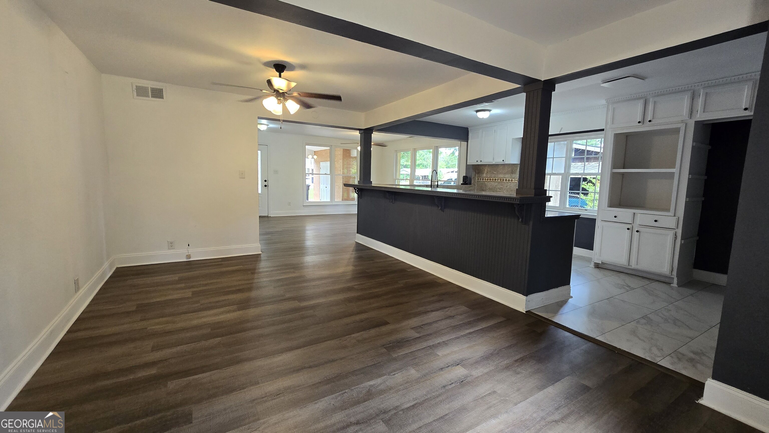 109 Meadowcliff Circle Property Photo 8