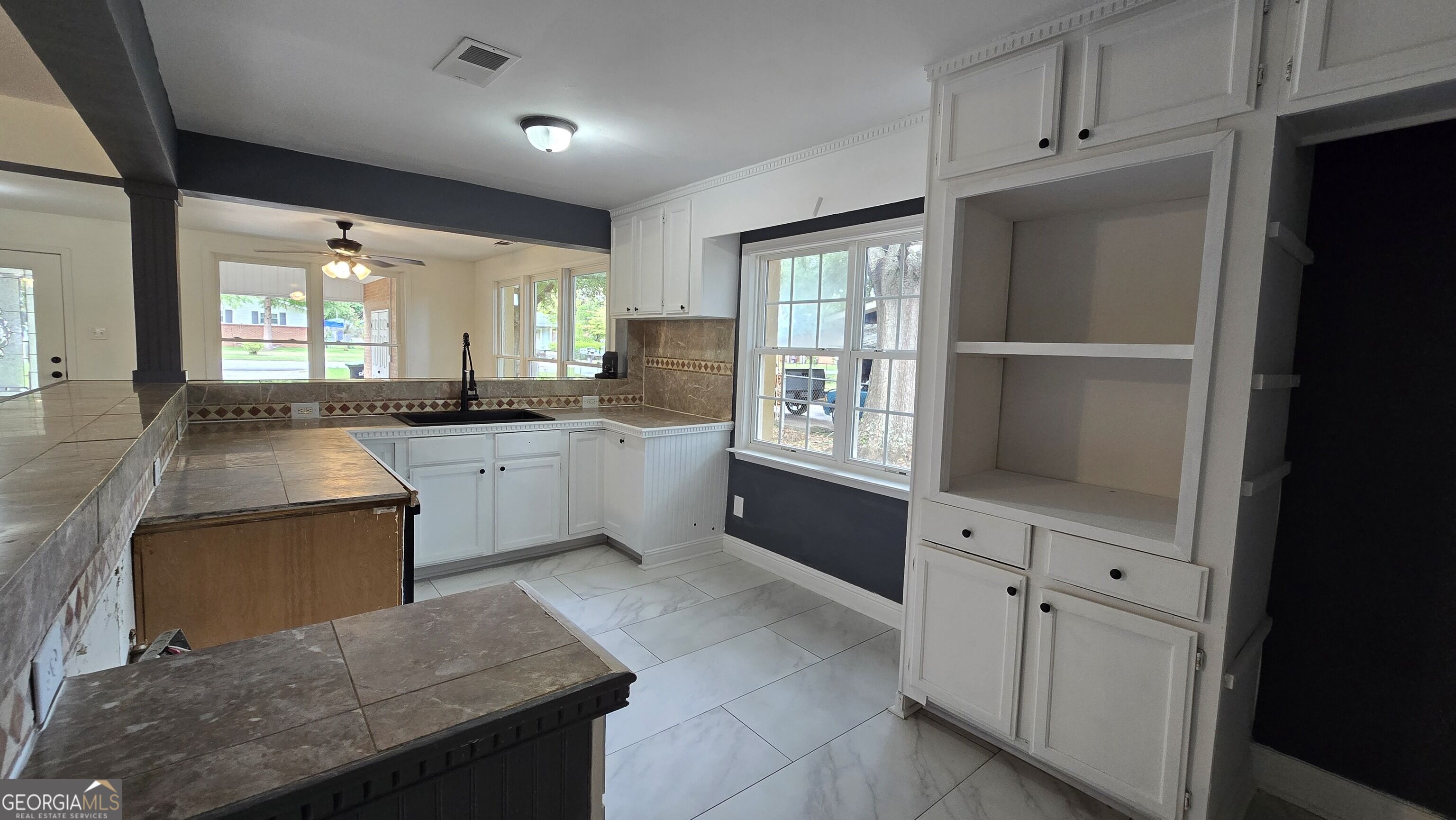 109 Meadowcliff Circle Property Photo 9