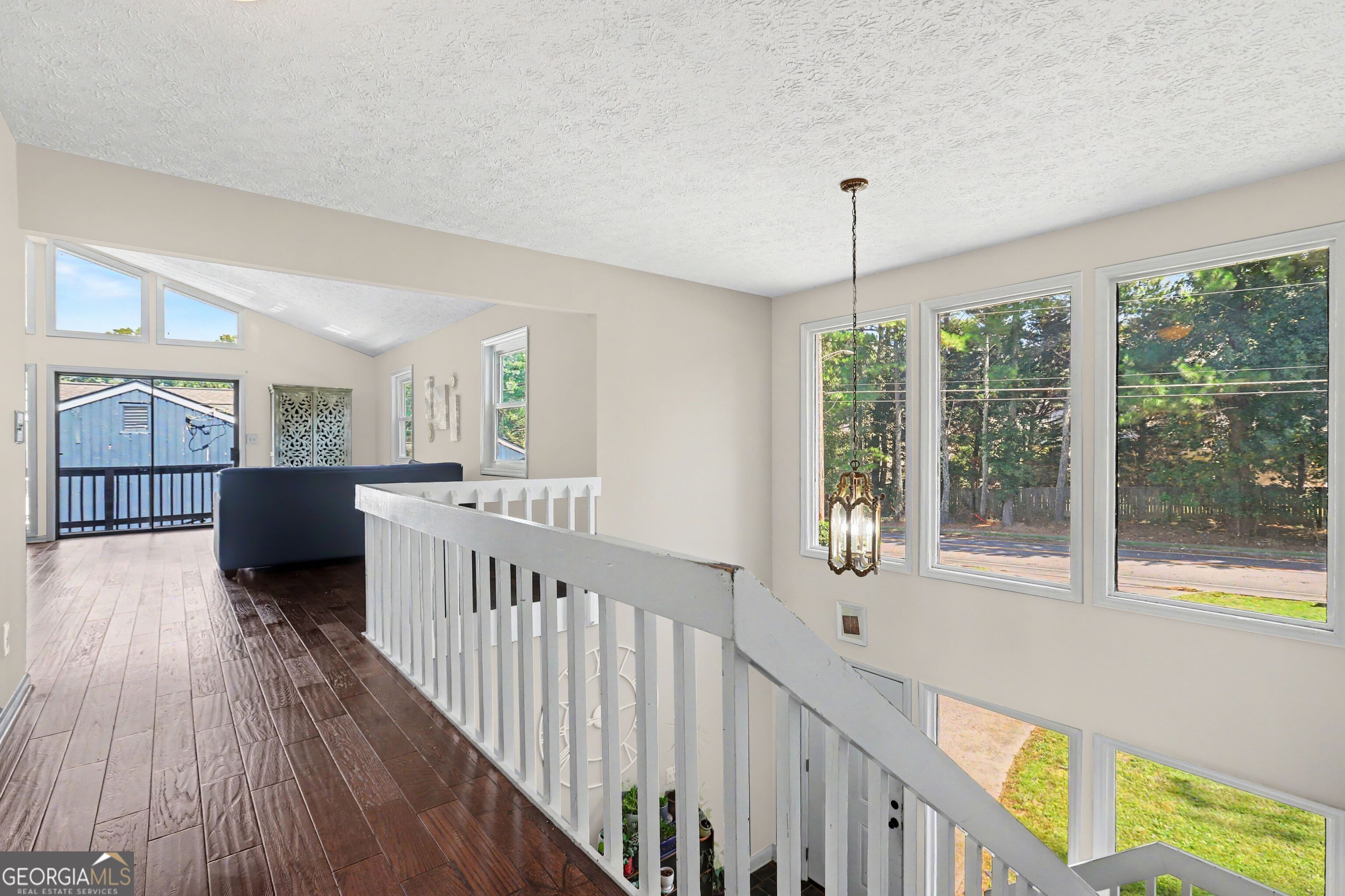 3169 N Hembree Road Property Photo 6