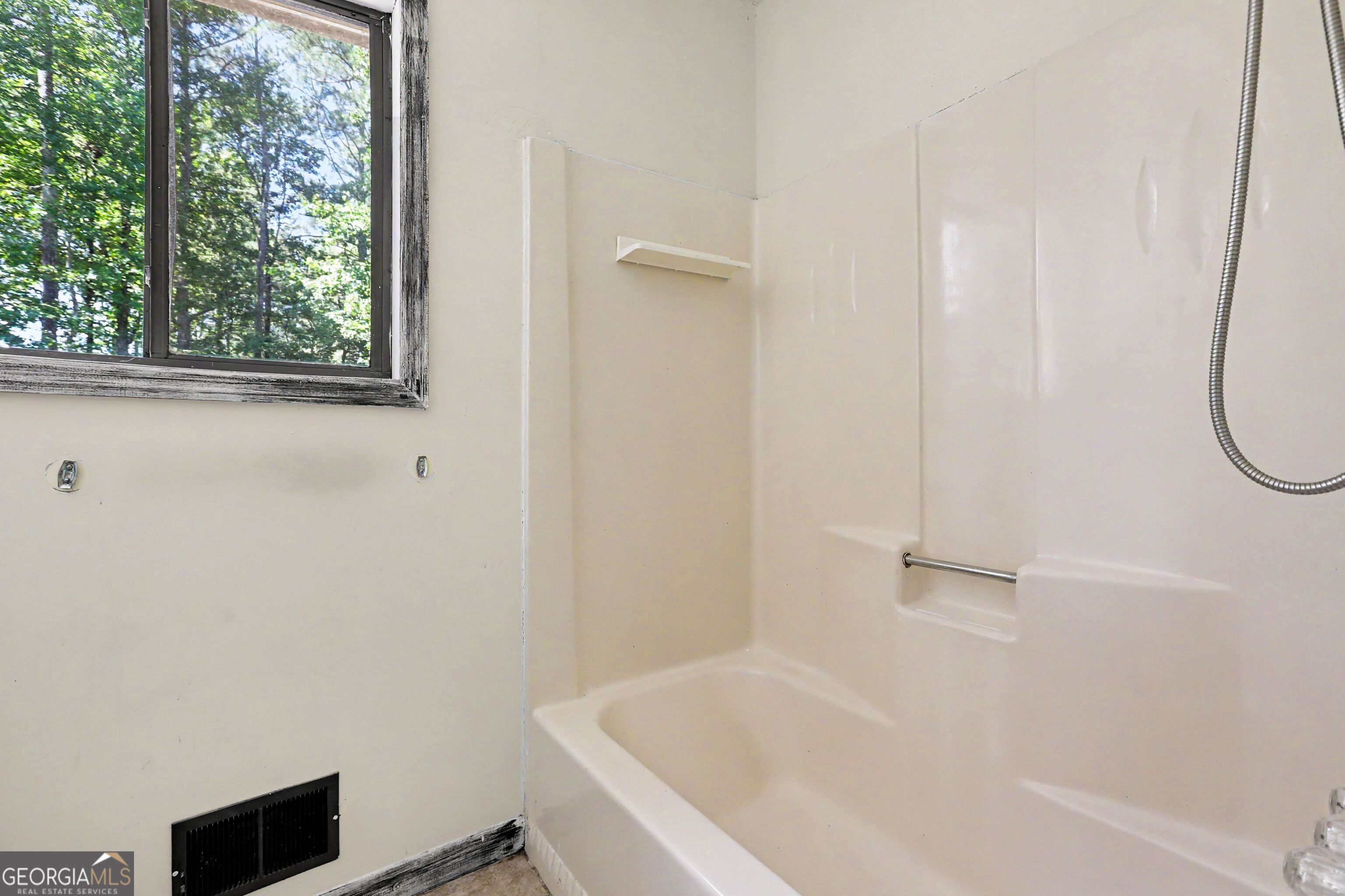 3169 N Hembree Road Property Photo 17
