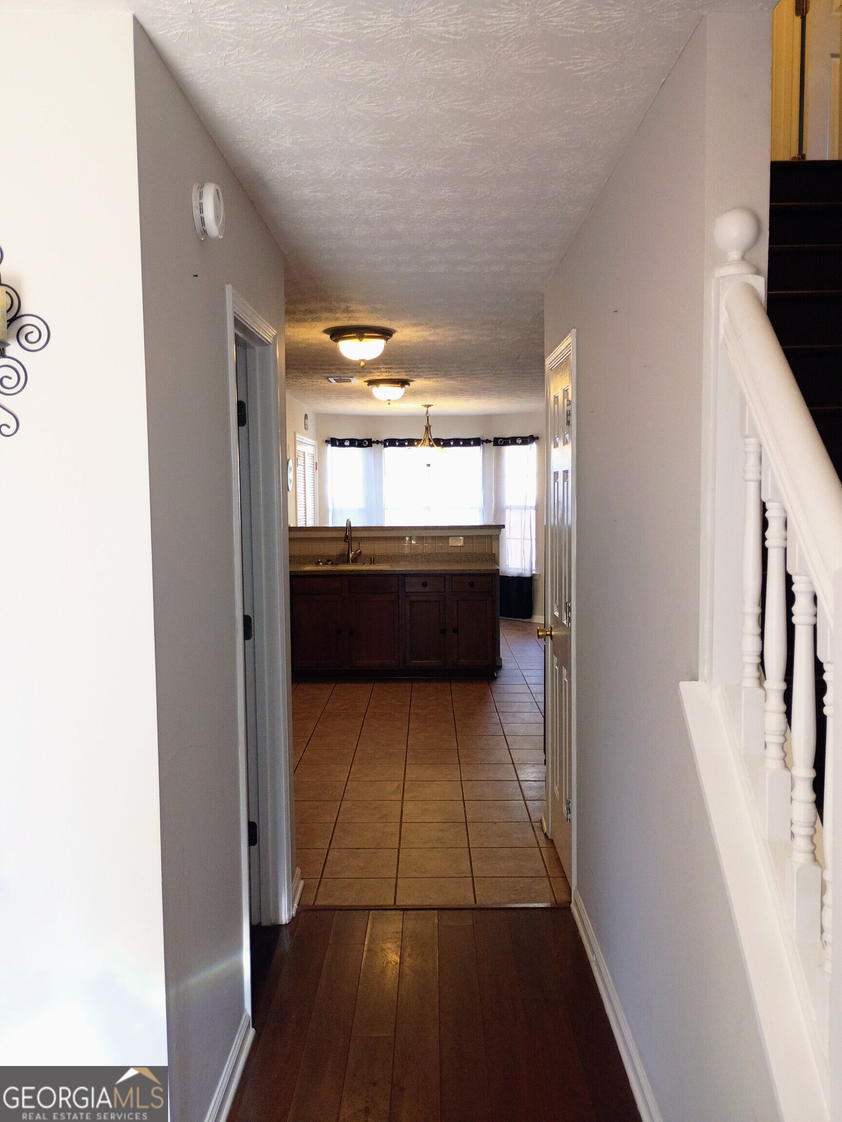 295 Vaness Drive Property Photo 4