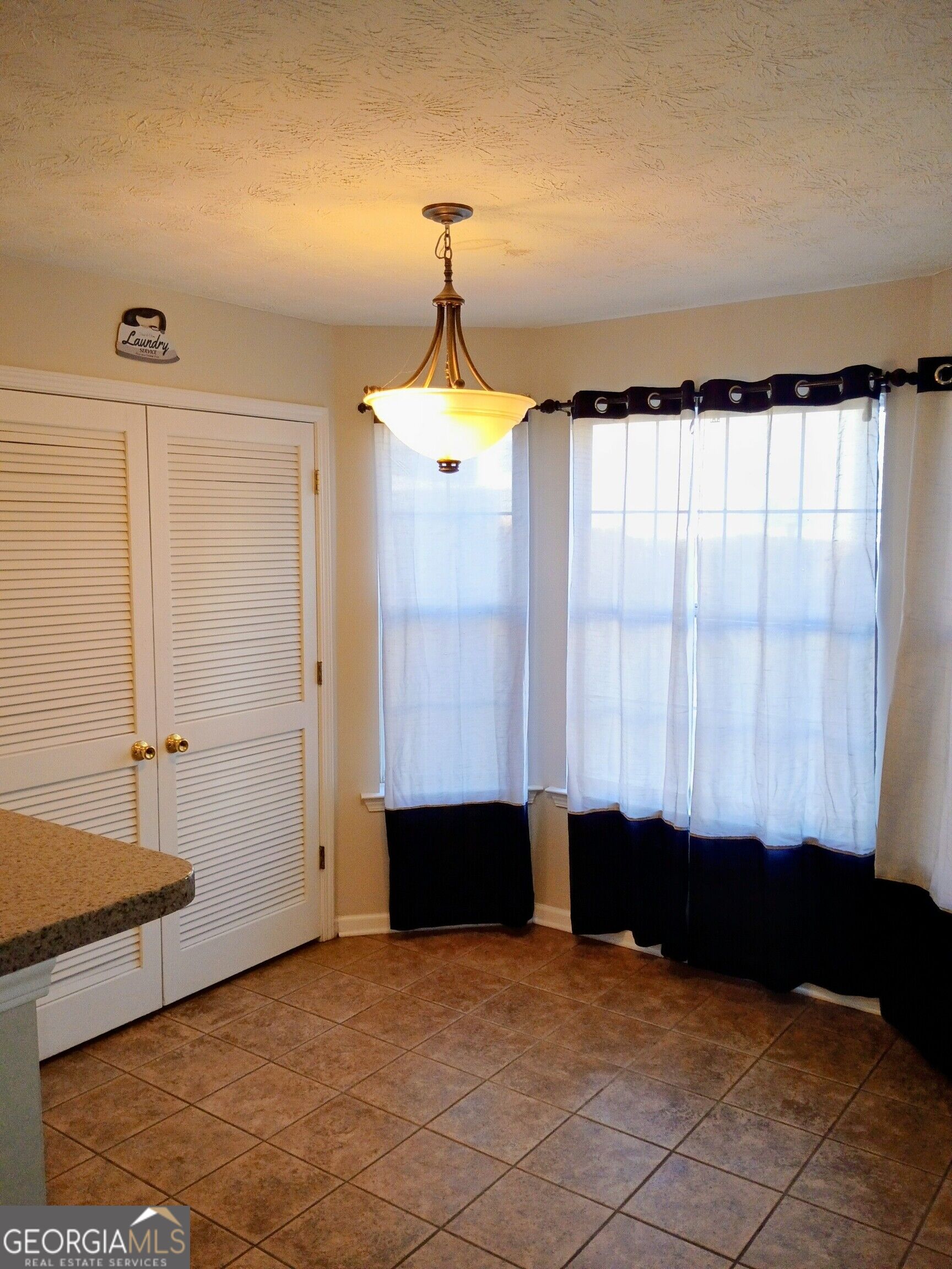 295 Vaness Drive Property Photo 7