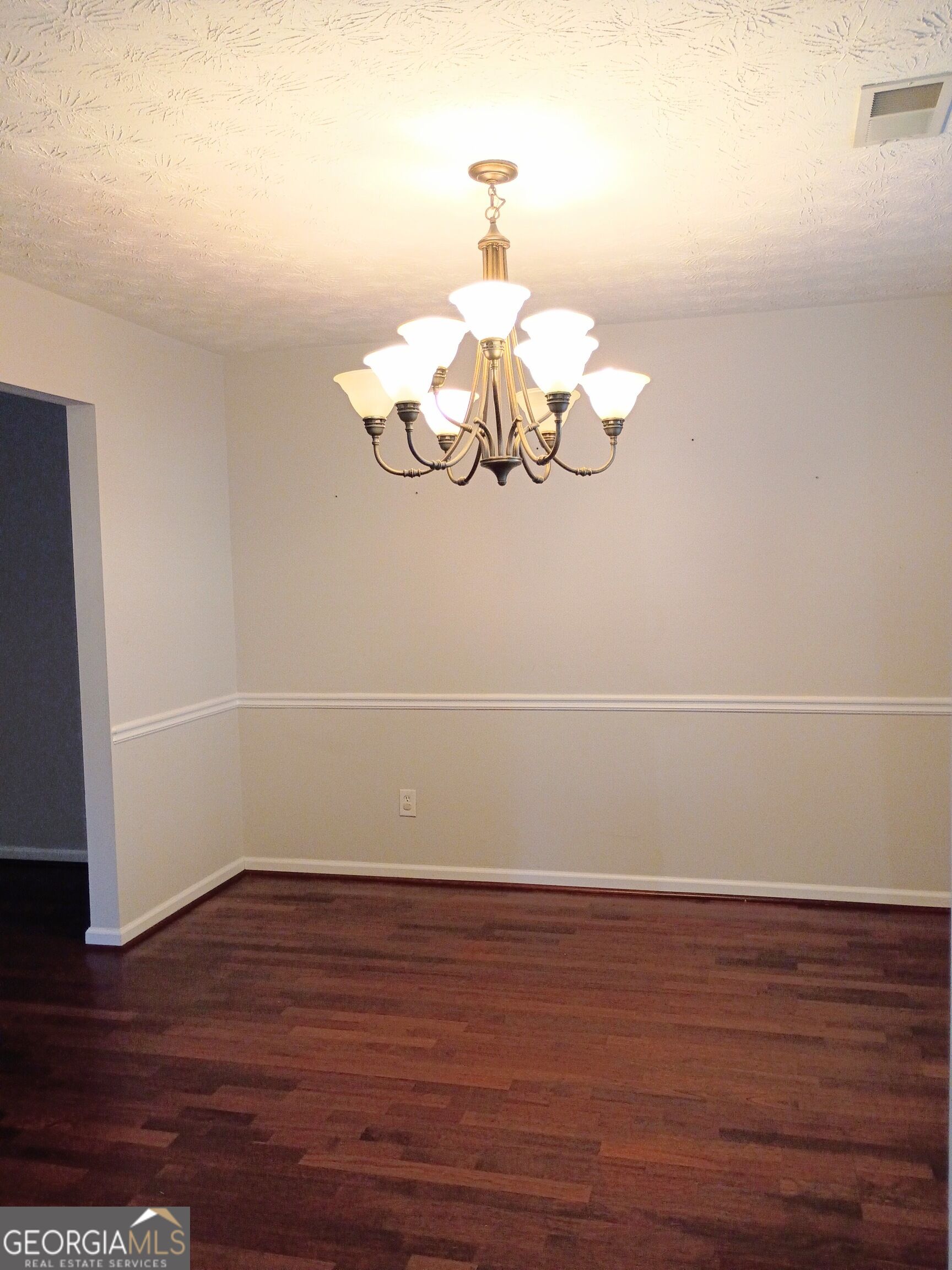 295 Vaness Drive Property Photo 10
