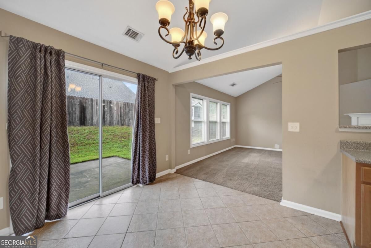 2463 Walnut Tree Lane Property Photo 12
